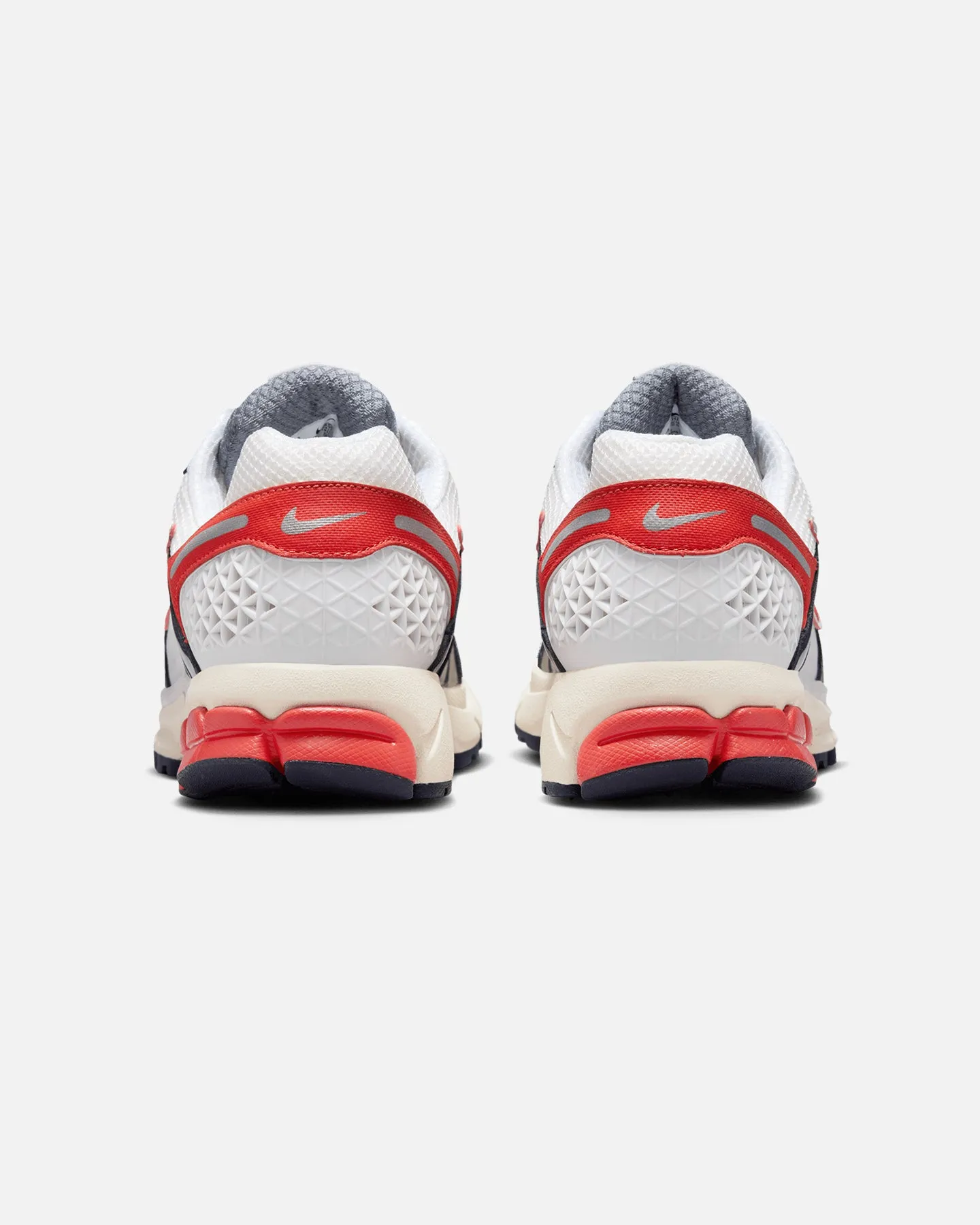 Structured Shoe Comfort Linings Nike Zoom Vomero 5 Photon Dust/Picante Red