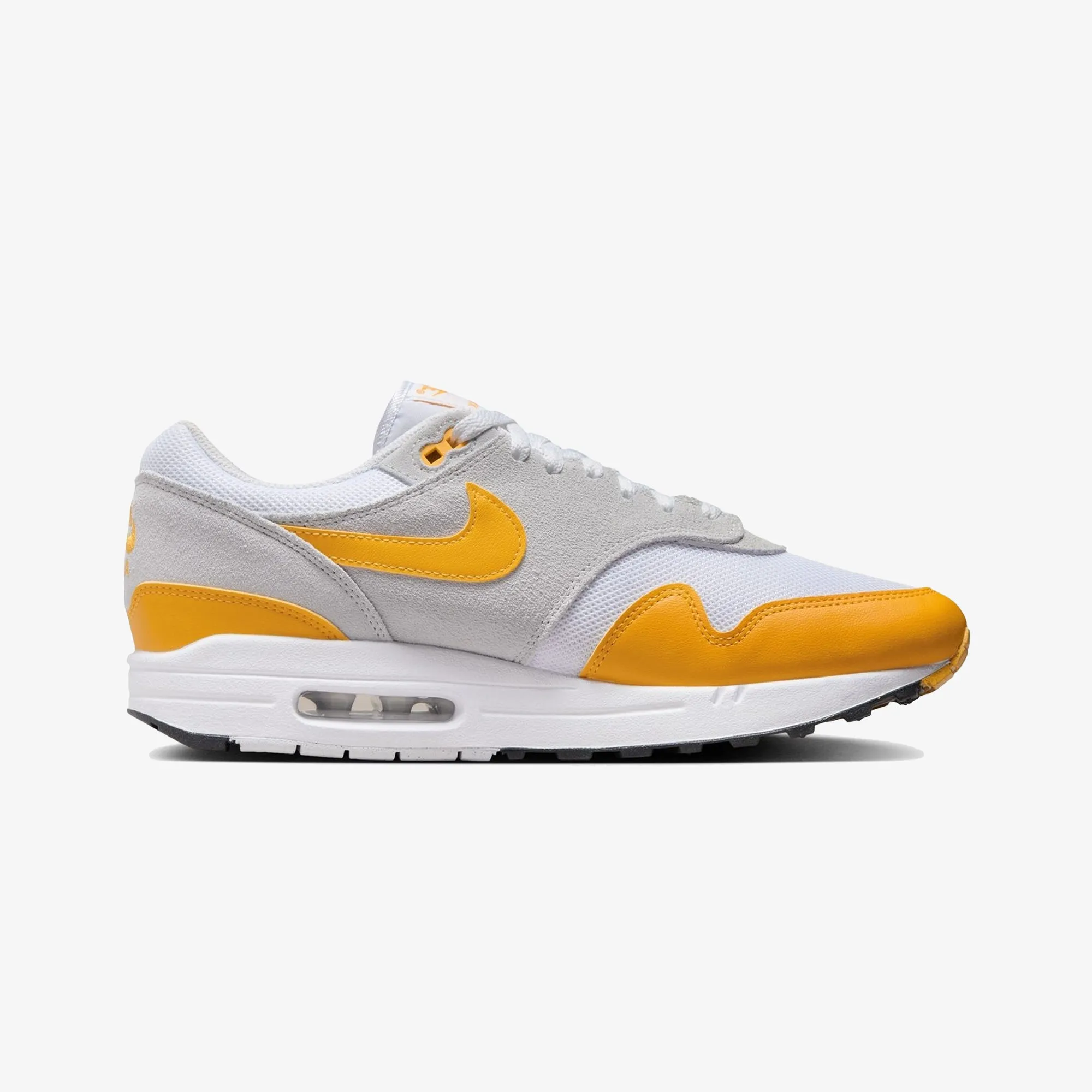 NIKE | AIR MAX 1 ESSENTIAL { WHITE/UNIVERSITY GOLD-PURE PLATINUM All-Day Stability MDOutsole