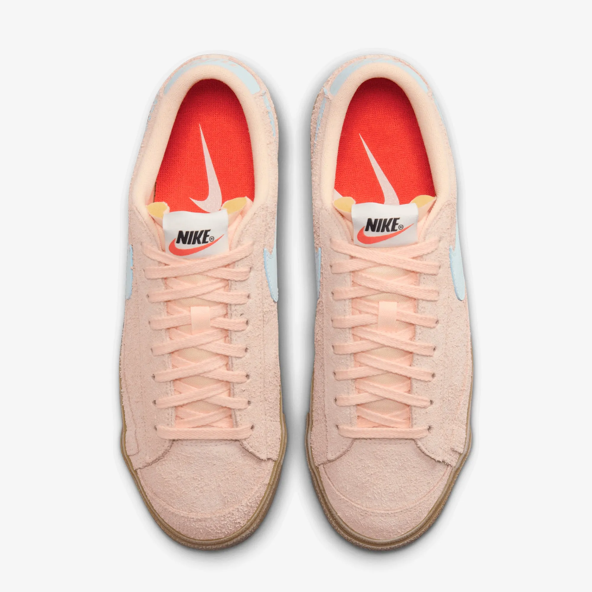 NIKE | BLAZER LOW '77 VINTAGE { CRIMSON TINT/GLACIER BLUE Urban Runner