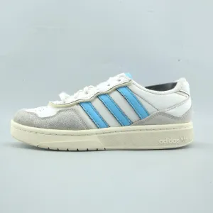 Fashionable Style ADIDAS COURTIC