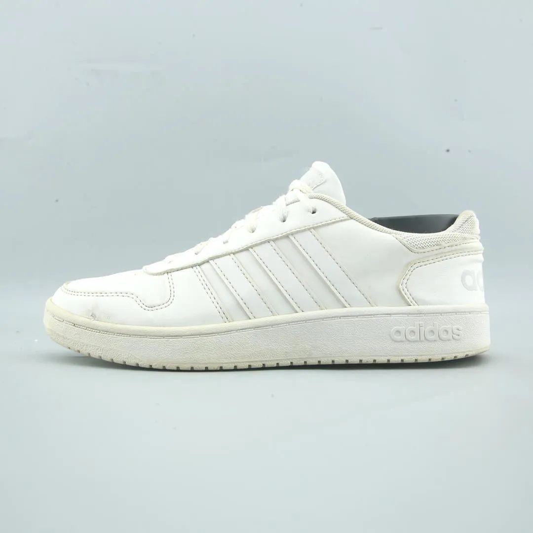 ADIDAS HOOPS 2.0 Toe Space