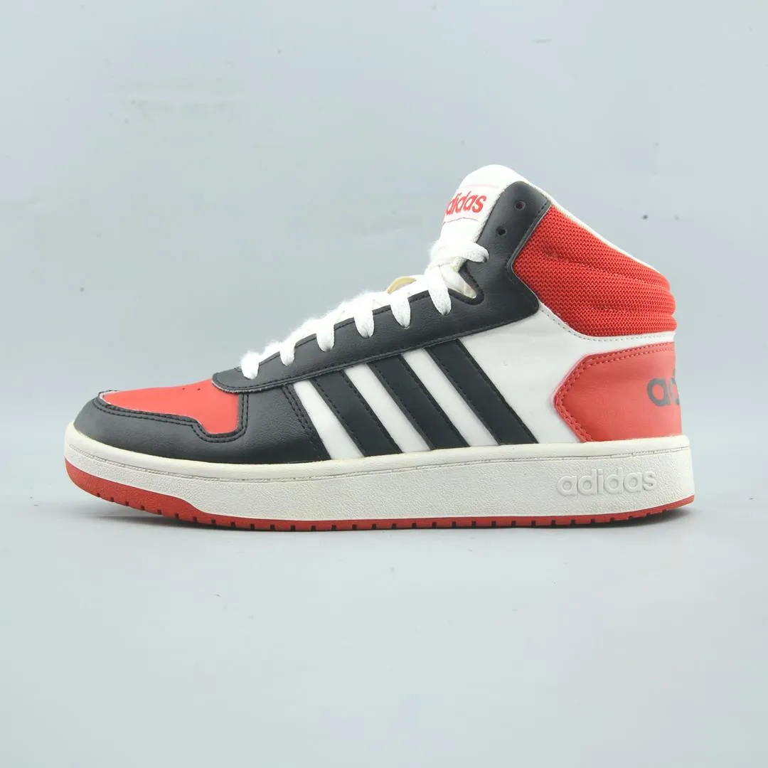 Smooth Walk Sandal Style ADIDAS HOOPS 2.0 MID