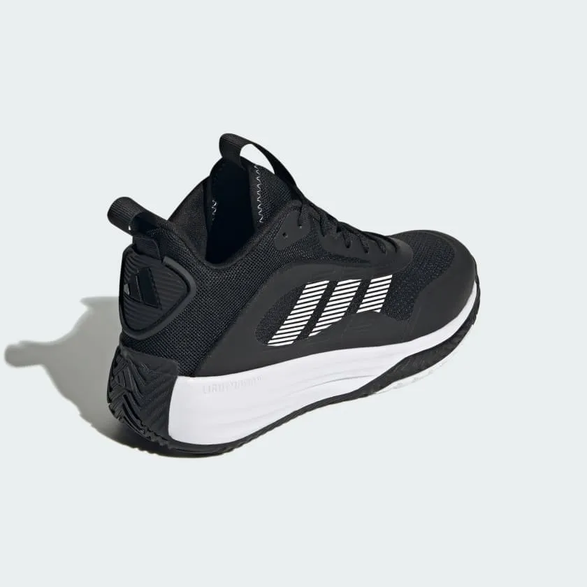 Tuned Rolling Motion Tech Adidas Men's Ownthe Game 3 Black/White Basketball Shoes