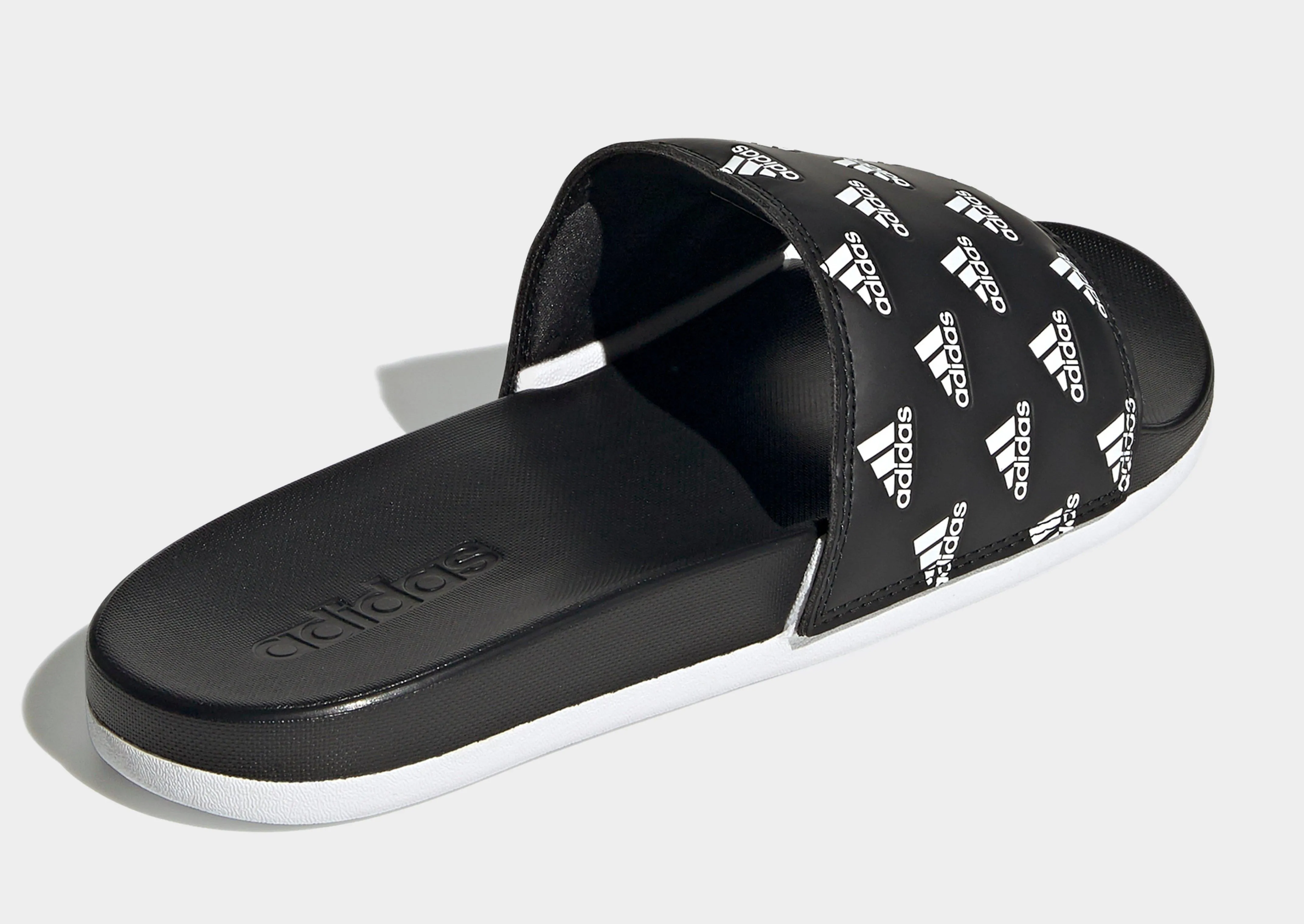 Adilette Comfort Slides Break Walk