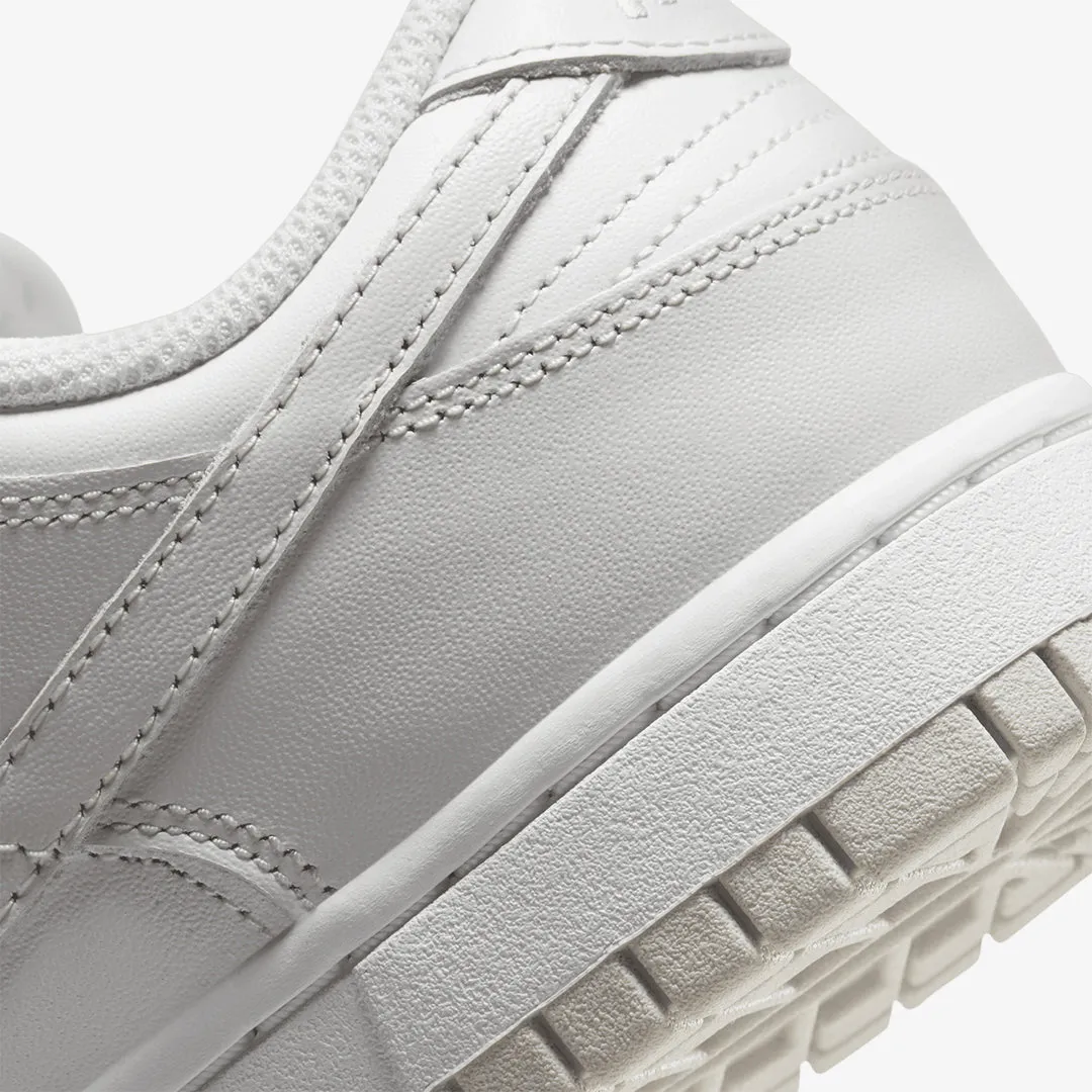 Nike | DUNK LOW  { WHITE/PHOTON DUST-WHITE Seamless Upper