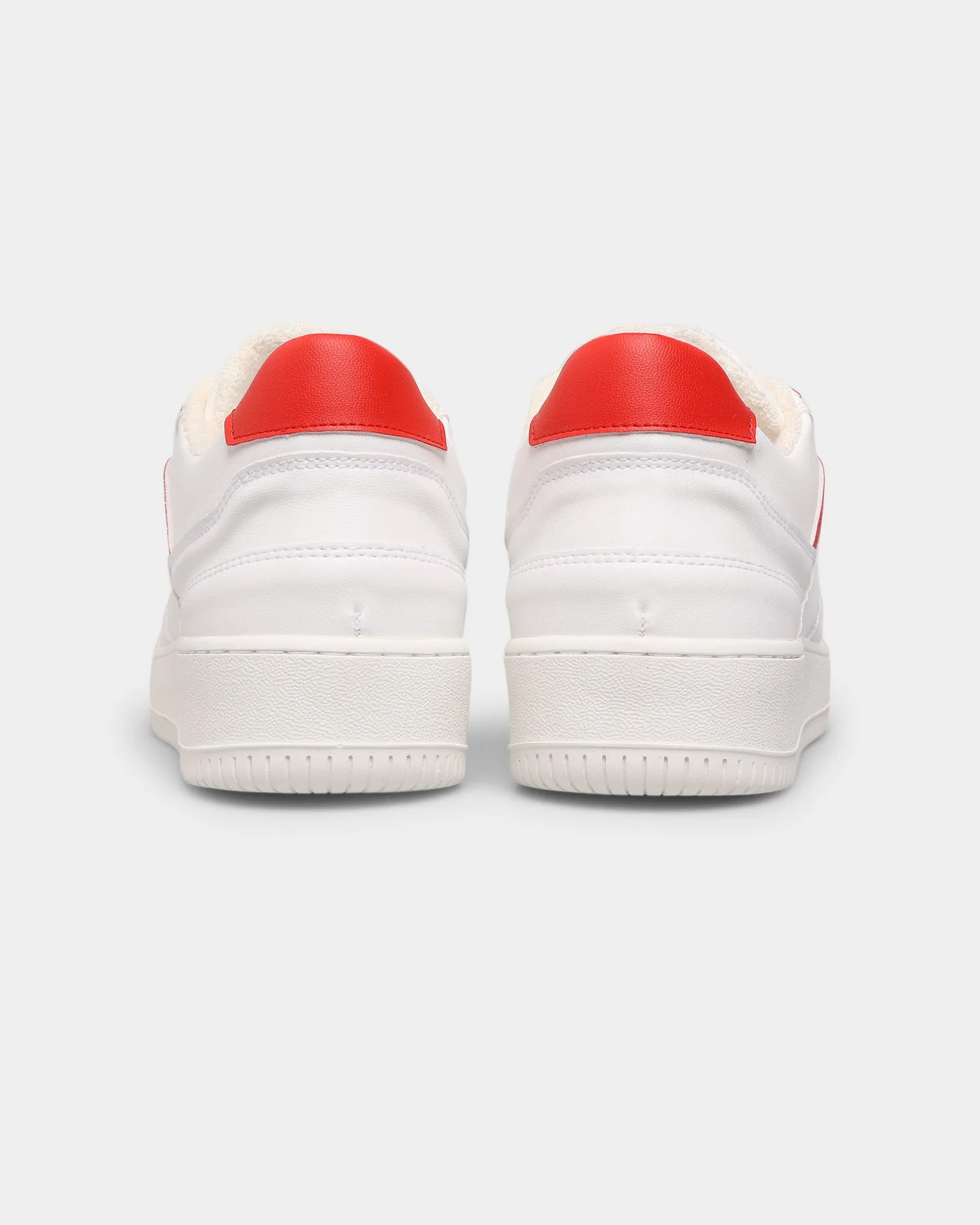 MoEa Gen 1 Apple Apple Peak Step Coastal vibe