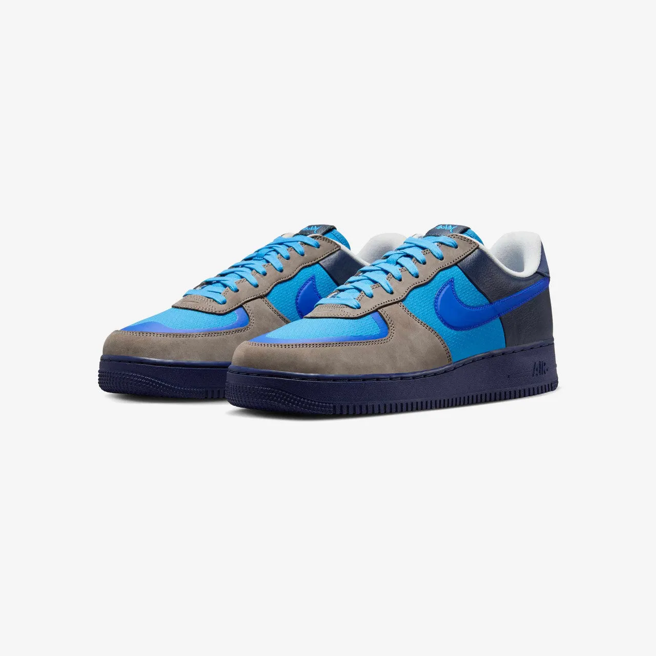 Air Force 1 Low SP x Stash Versatile Design