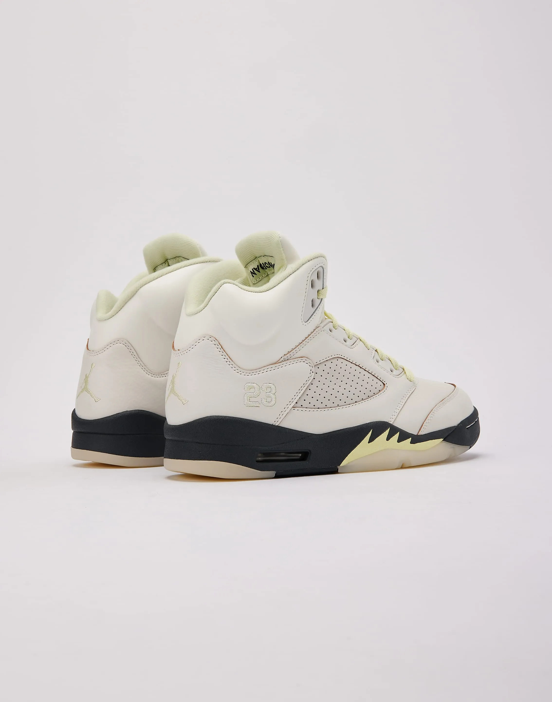 Comfort Grip Oxygenated Mesh Panels Jordan Air Jordan 5 Retro 'Luminous Green and Sail'
