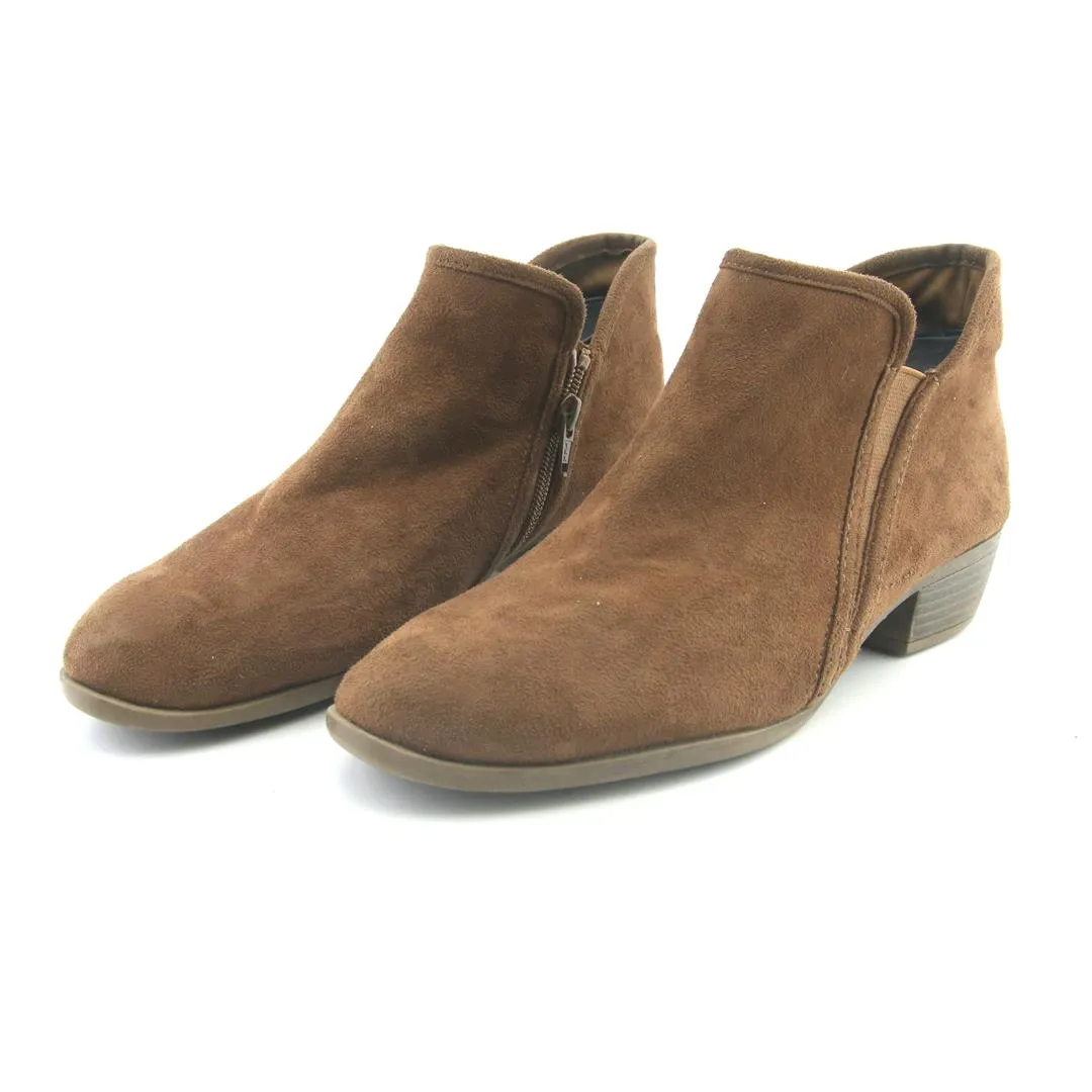 Versatile Fit AMERICAN BRAND .