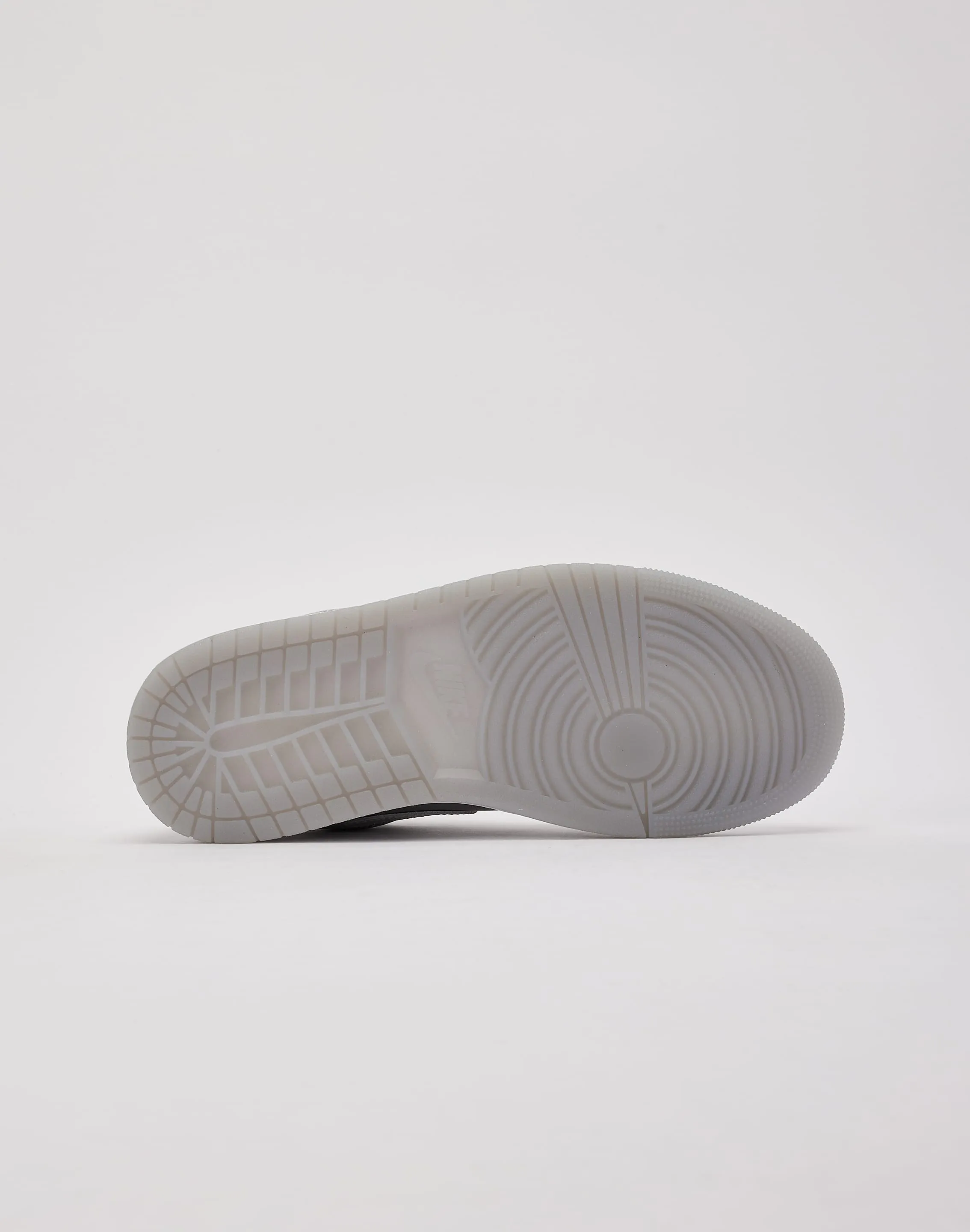 BreathableUpper Jordan Air Jordan 1 Low SE