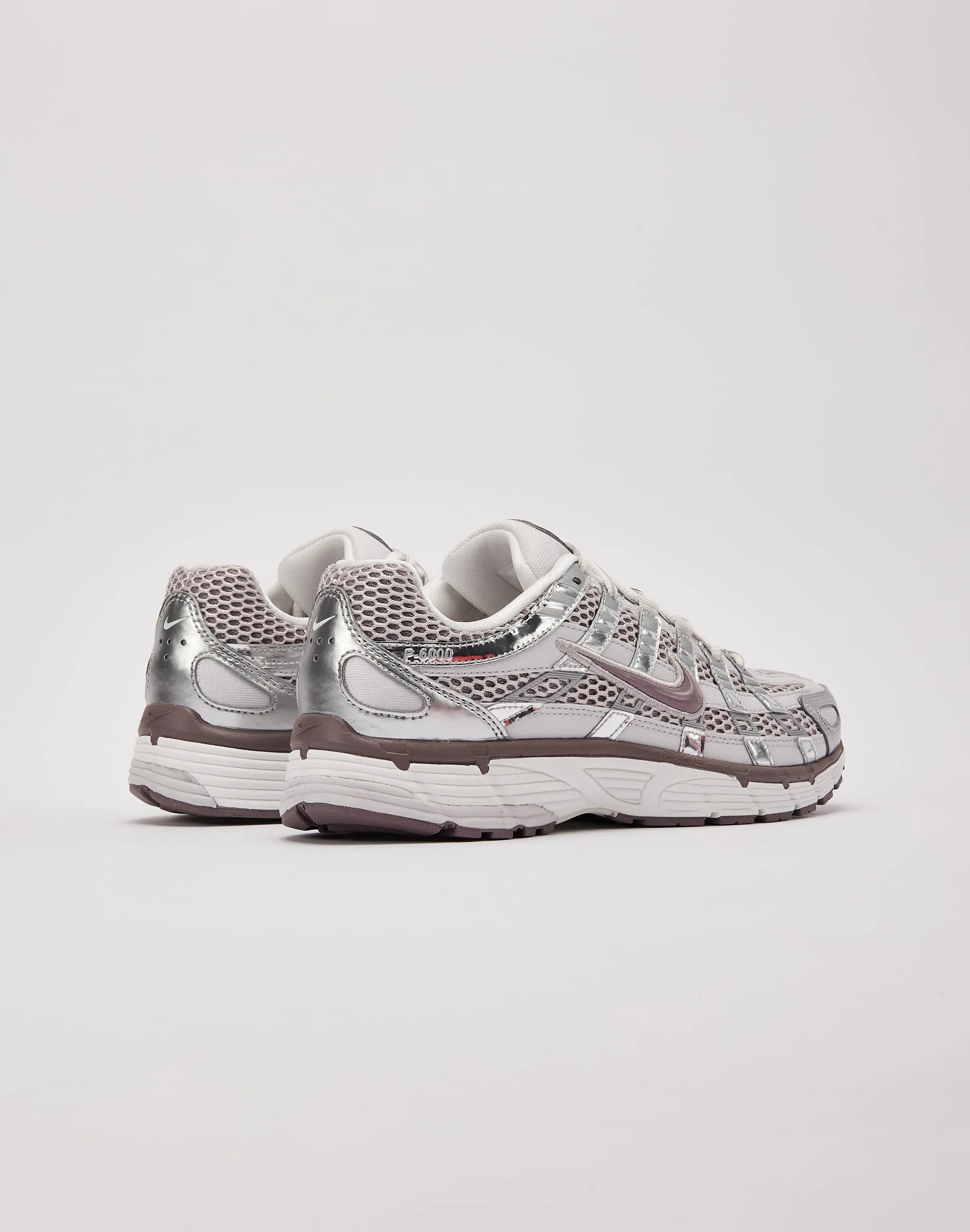 biomechanically - correct Walking Friendly Nike P-6000