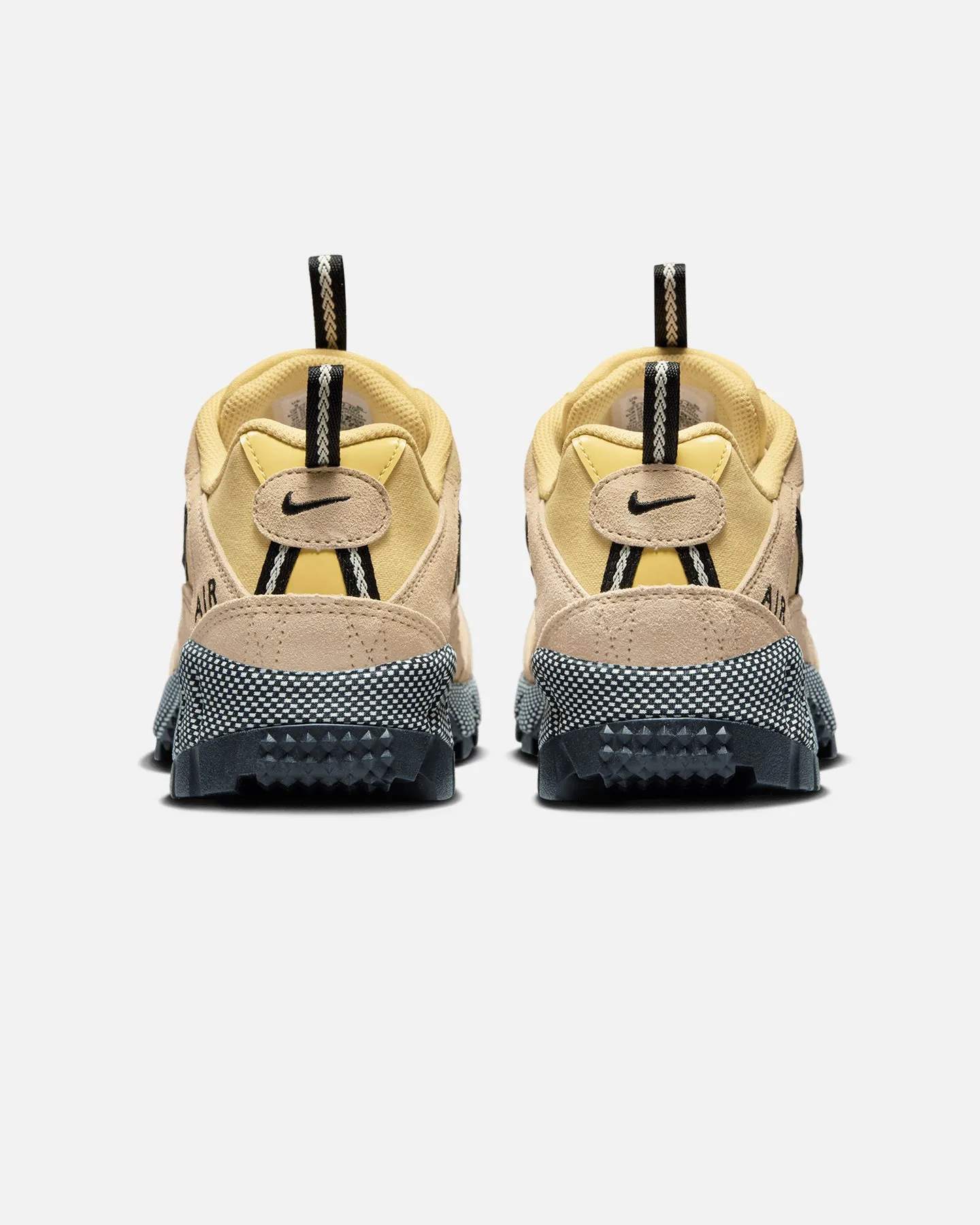 Hydraulic Heel Cushioning Nike Women's Air Humara Sesame