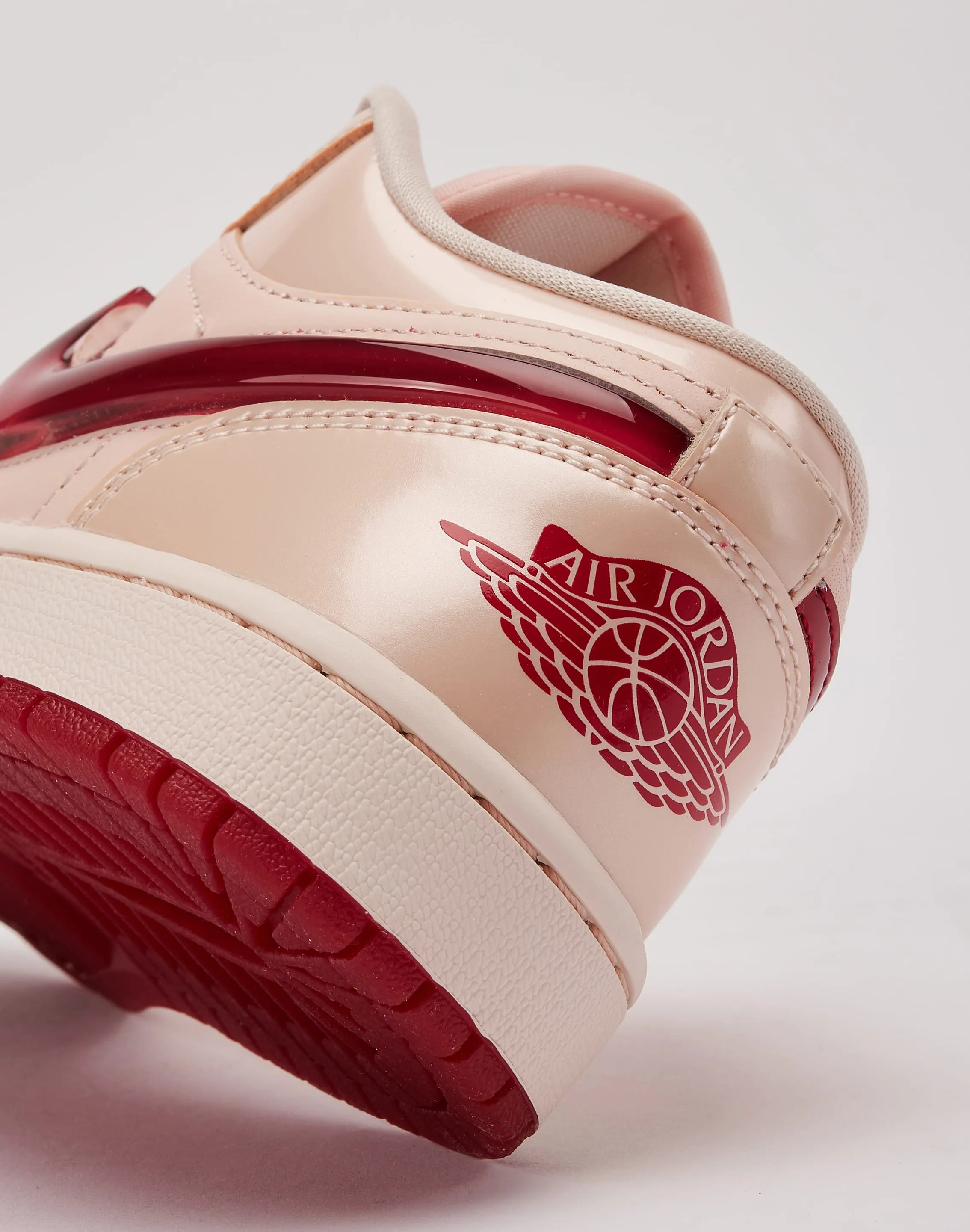 Gel Cushioning Jordan Air Jordan 1 Low SE