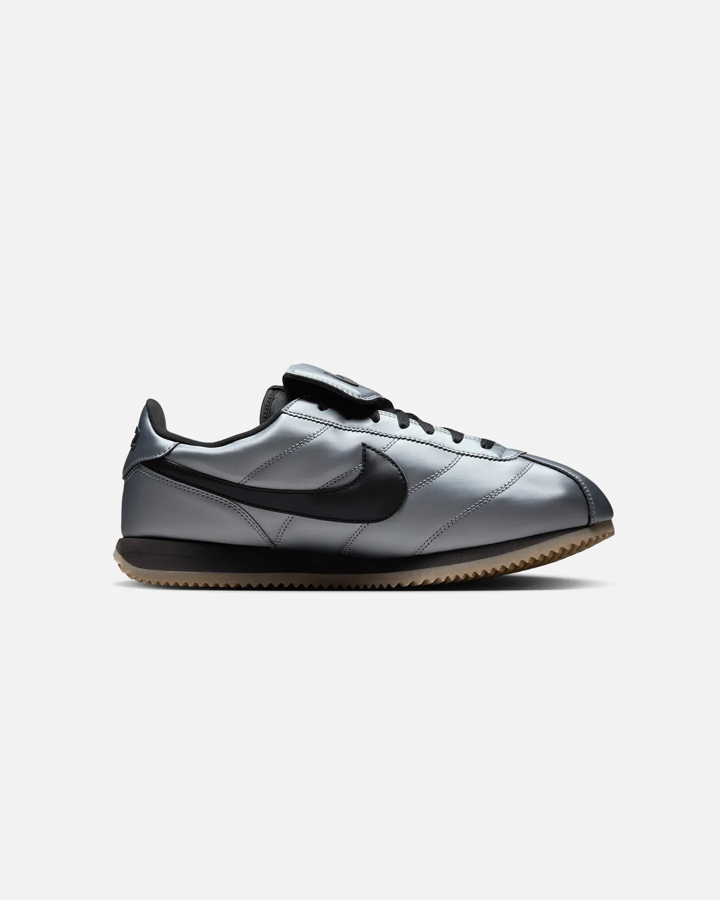 Lightweight Form Road Trip Snow Grip Nike Cortez SE Mtlc Cool Grey/Black-Gum Dark Brown