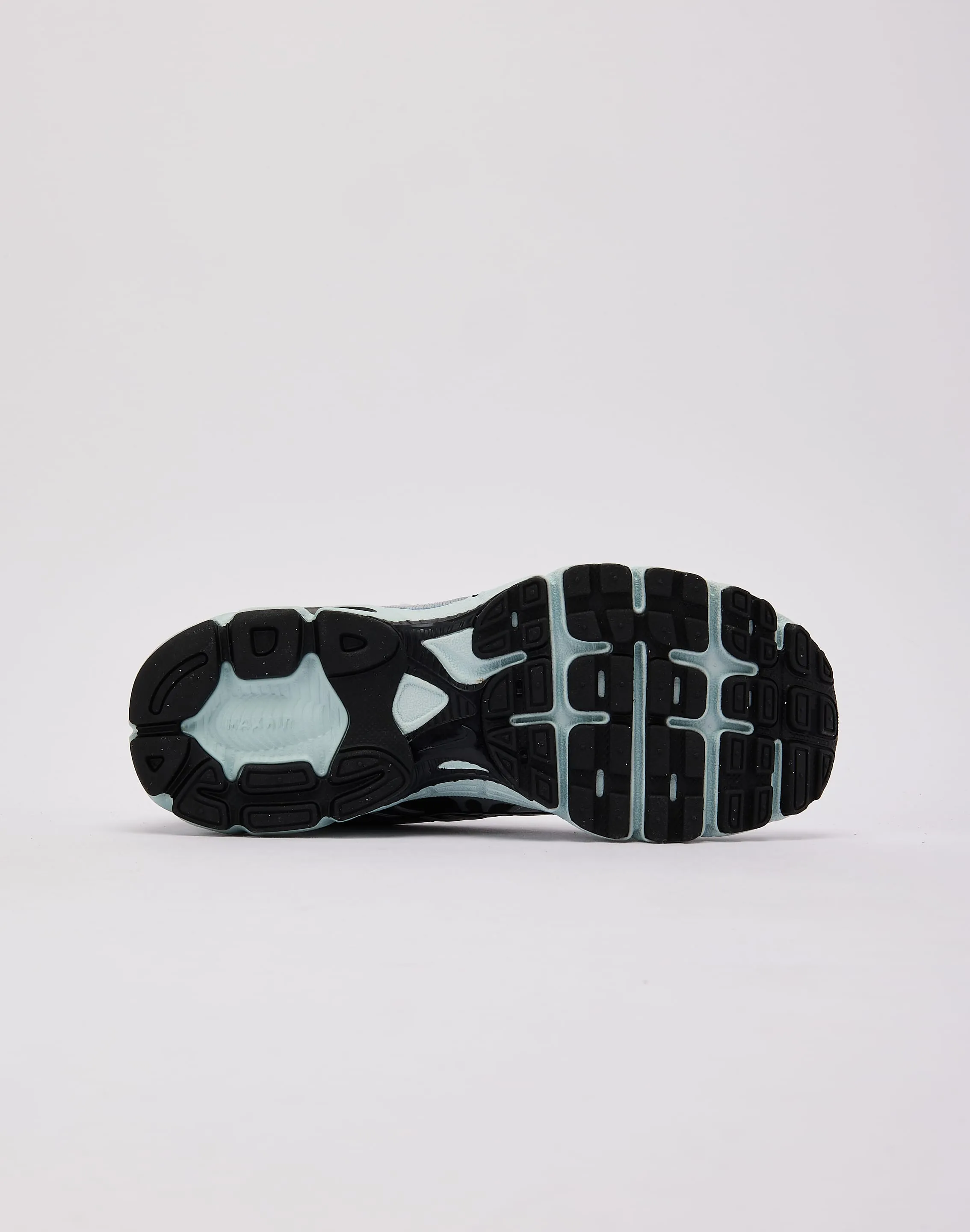 memory foam shoes Nike Air Max Moto 2K