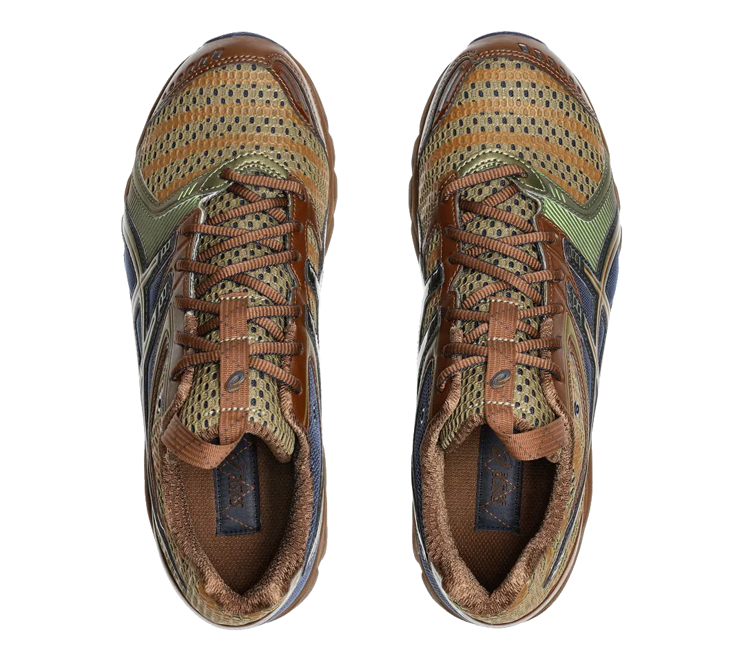 Valley Run Asics UB9-S GEL-DS Trainer 14