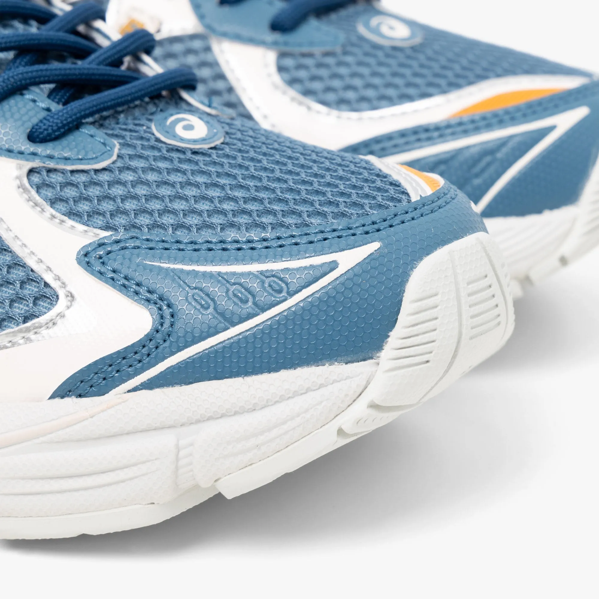 running in a cantilever bridge area shoes bright - colors shoes ASICS x Kiko Kostadinov UB8-S GT-2160 Azure / Pure Gold