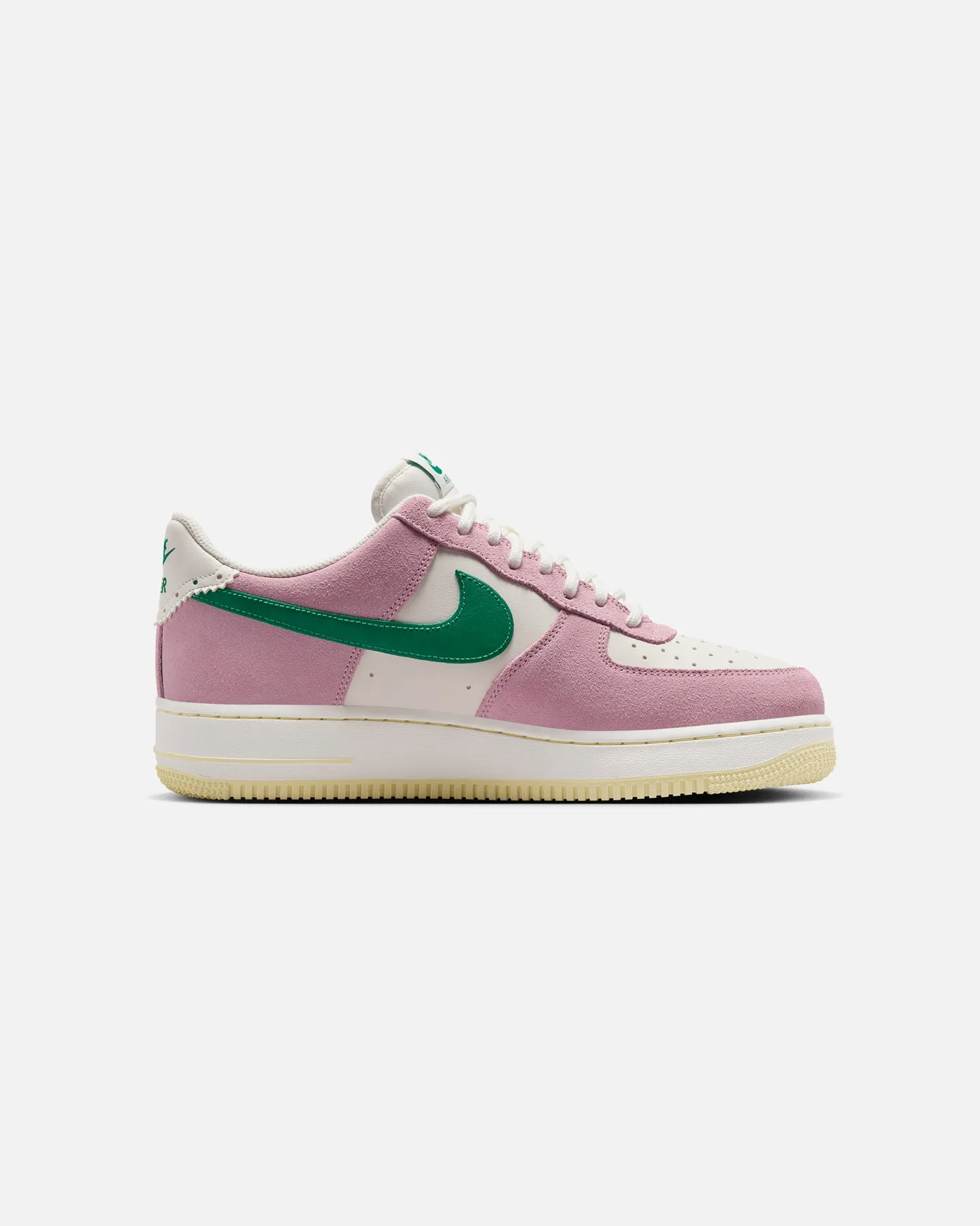 Fairy Step Office Cool Nike Air Force 1 '07 LV8 Sail/Malachite-Med Soft Pink