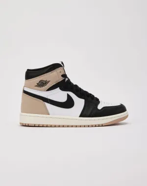Footbed Contouring Jordan Air Jordan 1 Retro High OG 'Latte'