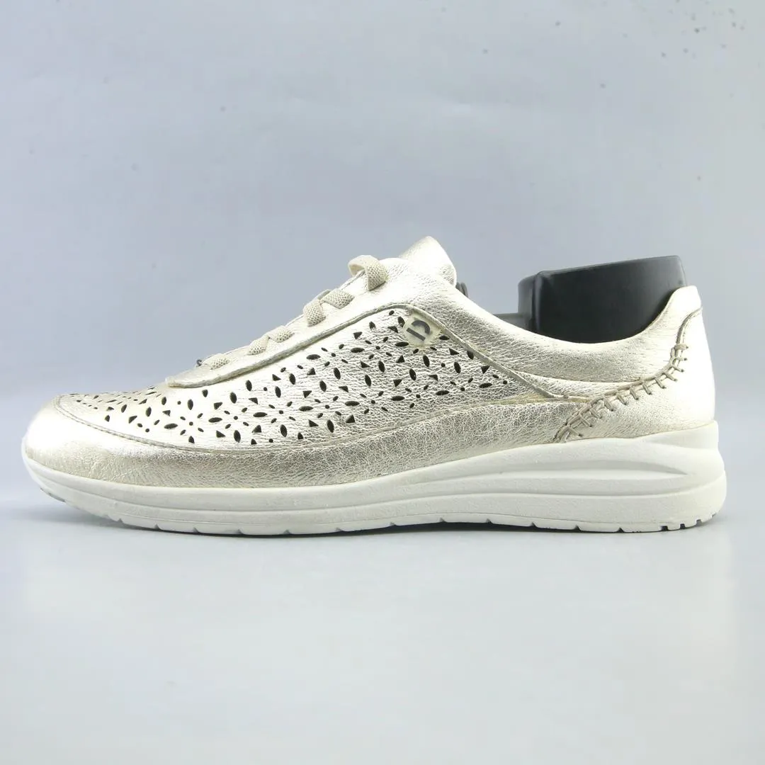 EARTH-SHOES . Daily Ready