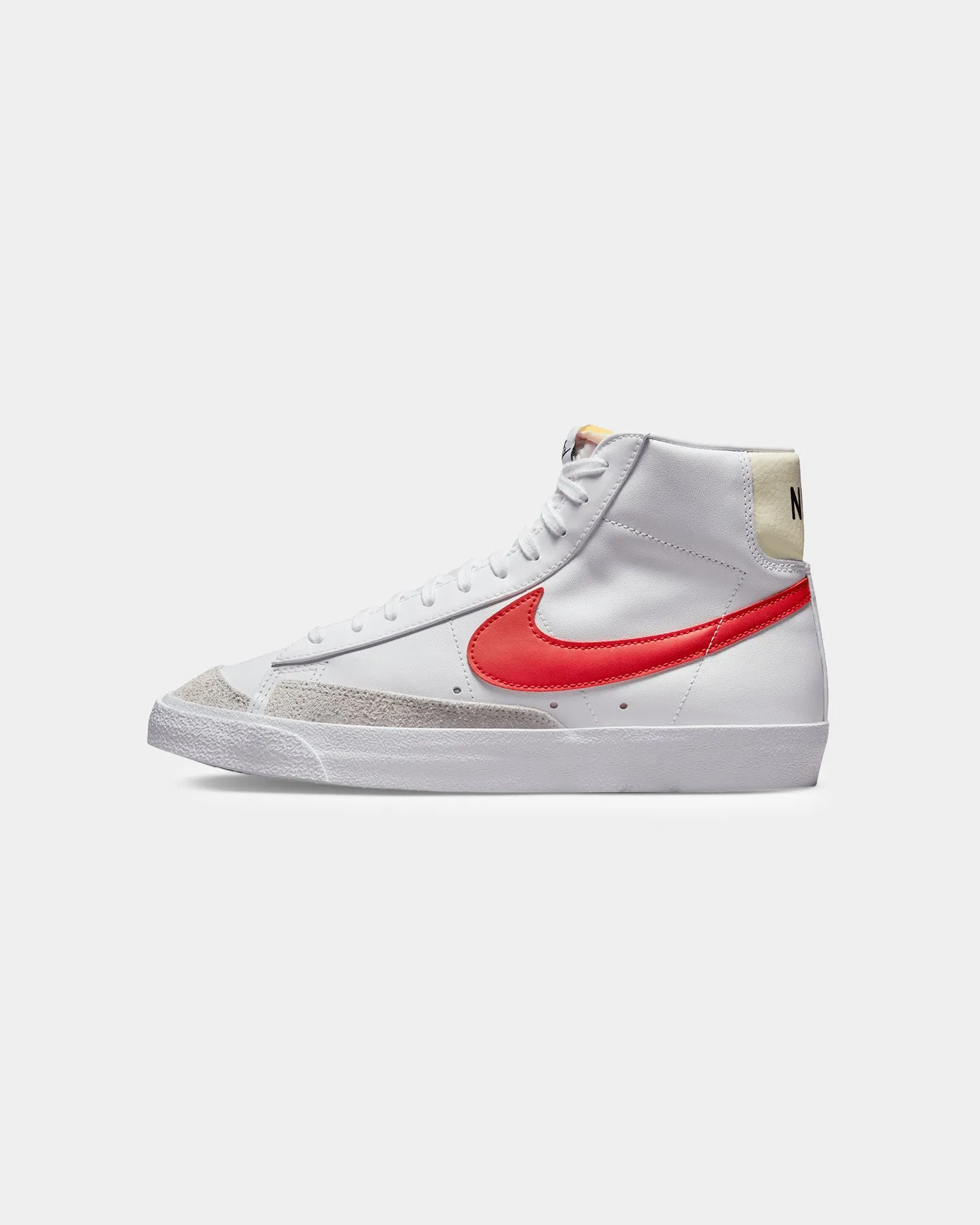 Rubber Outsole Young Mood Nike Blazer Mid '77 Vintage White/Picante Red