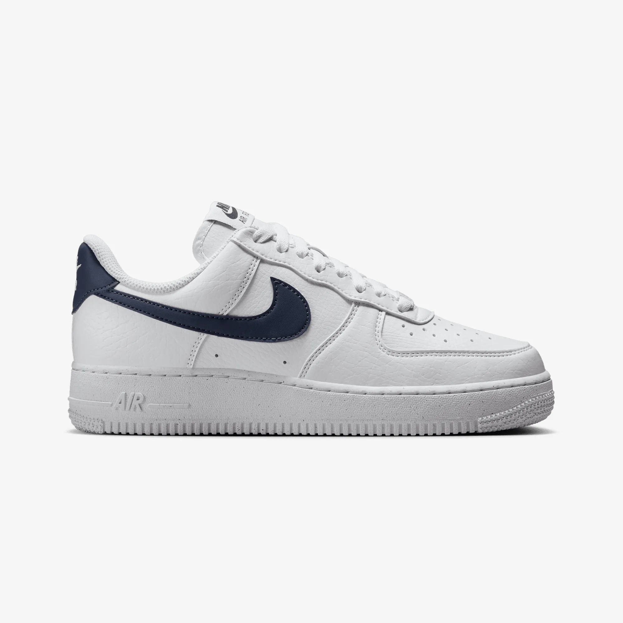 Multipurpose NIKE | AIR FORCE 1 '07 NEXT NATURE { WHITE/MIDNIGHT NAVY-WHITE