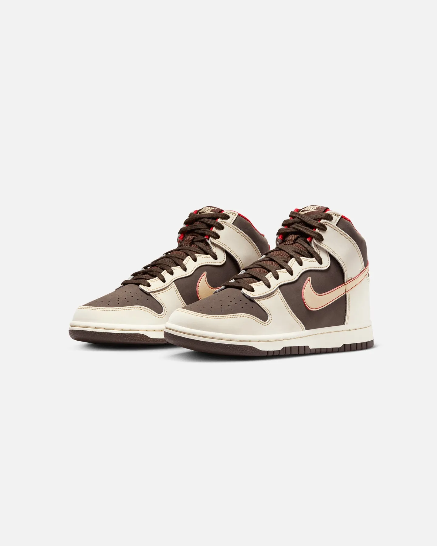 Nike Dunk High Retro SE NAS Baroque Brown Corner Style