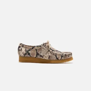 Clarks Wallabee - Grey Snake Leather Cordura Material Feather Light Night Travel