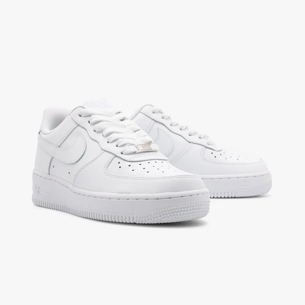 Nike Women's Air Force 1 '07 / White Round Toe Lounge Style