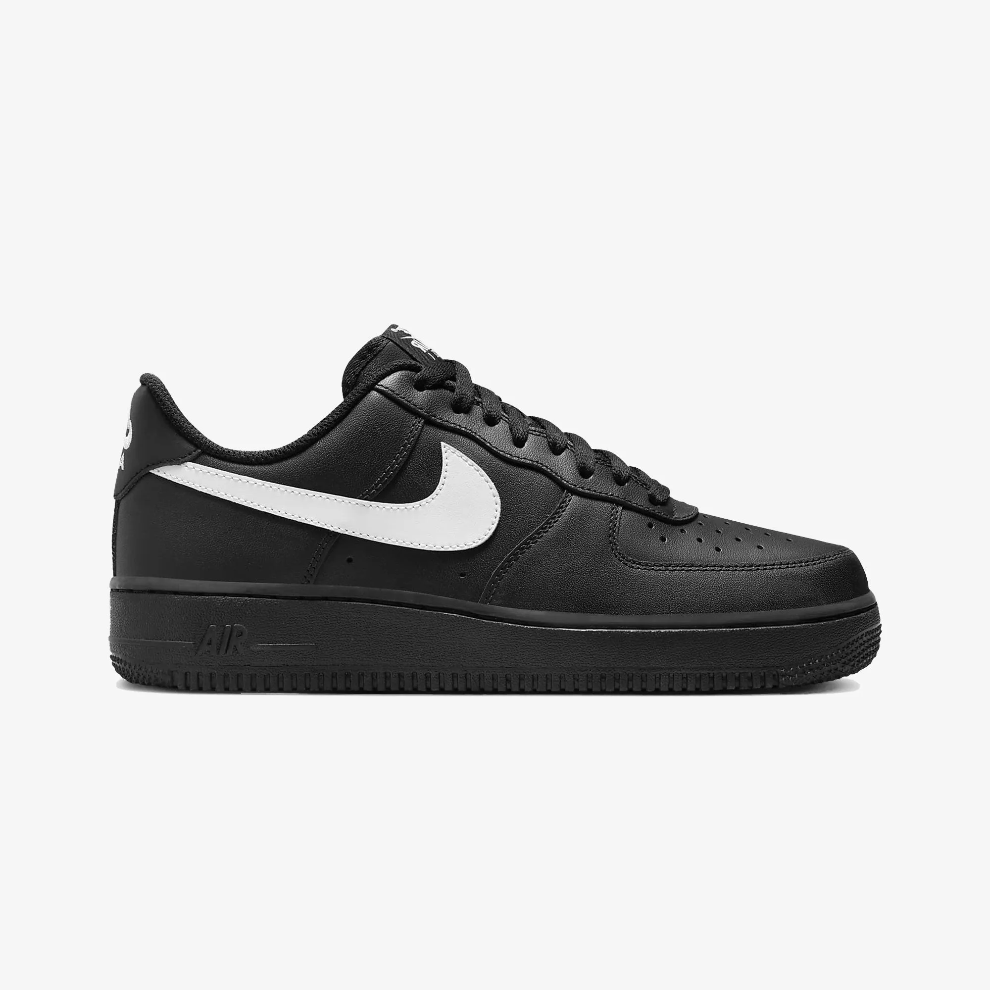 Adaptive Lace Tension NIKE | AIR FORCE 1 '07 { BLACK/WHITE-BLACK
