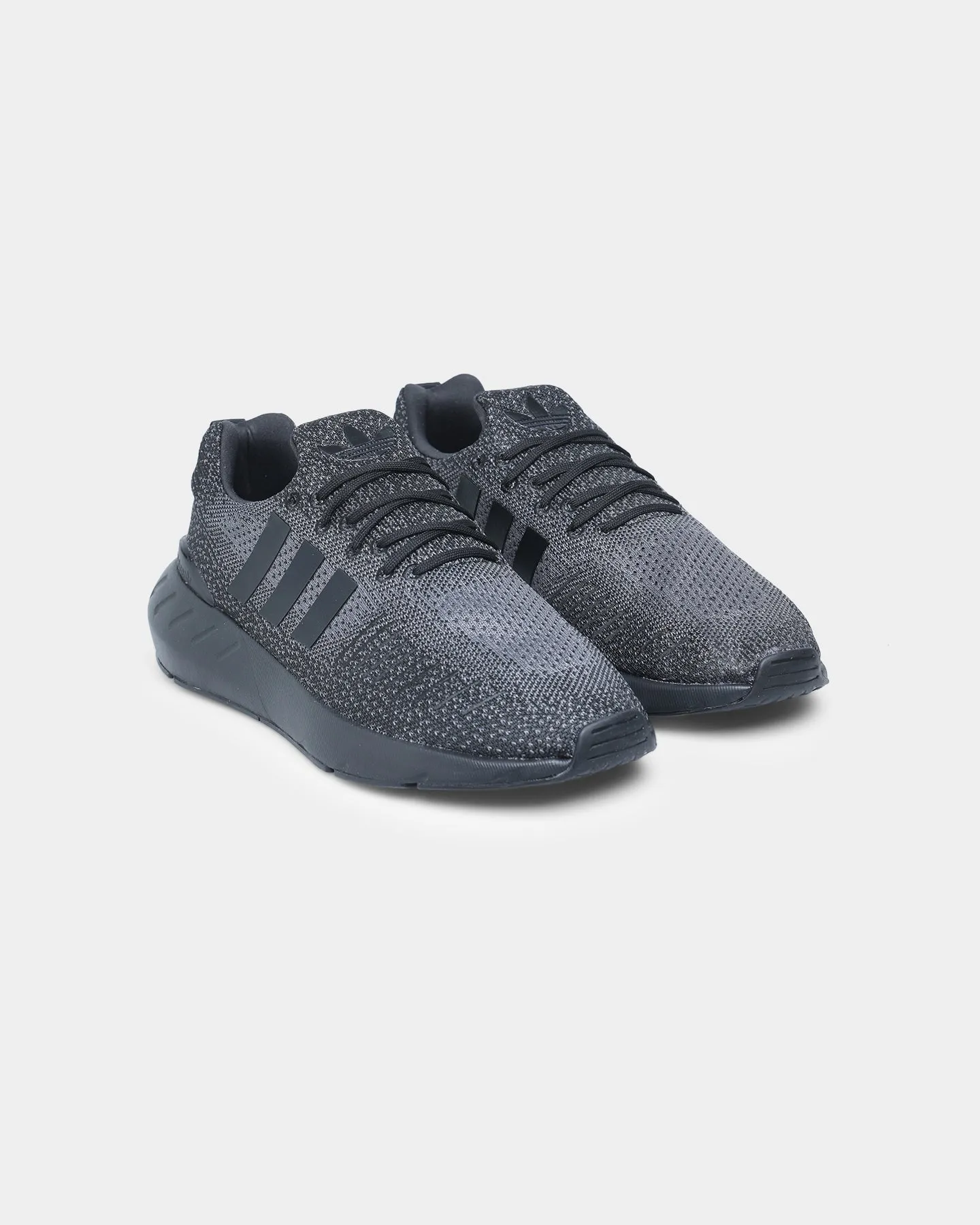 Adidas Swift Run 22 Core Black / Core Black / Grey Five Sturdy Build