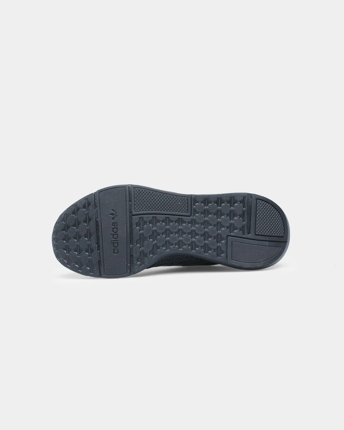 Quality photo shoot Adidas Swift Run 22 Core Black / Core Black / Grey Five