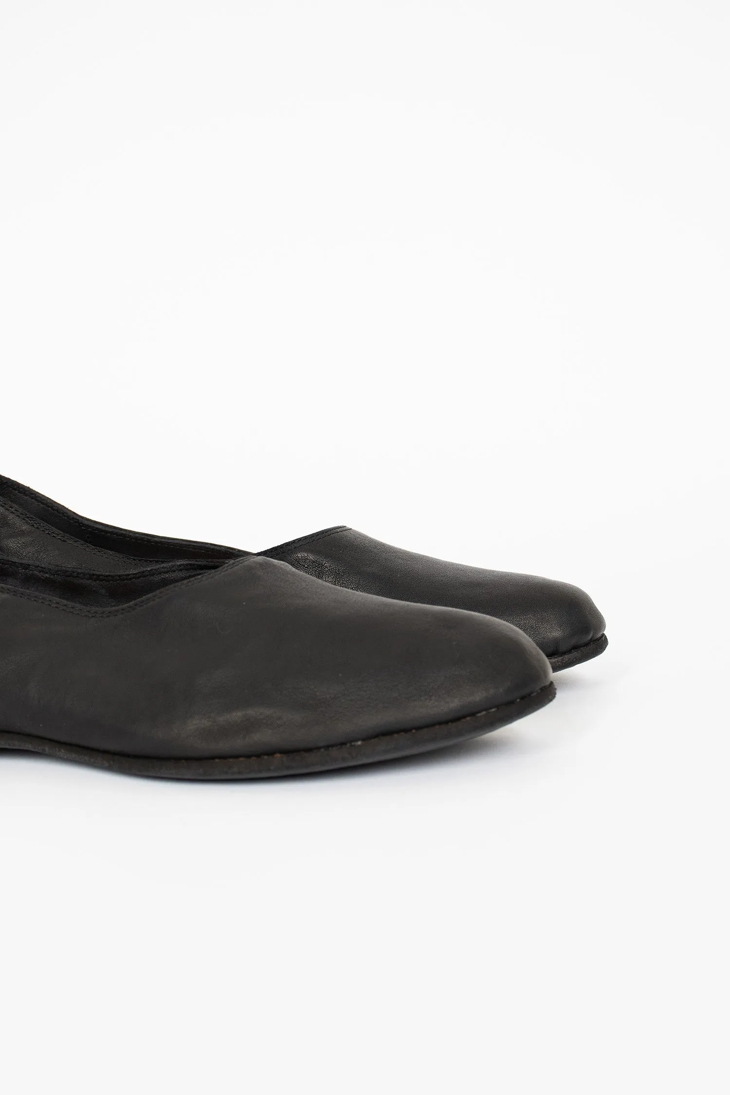 Stable Step 626R Full Grain Ballerina Slip On BLKT