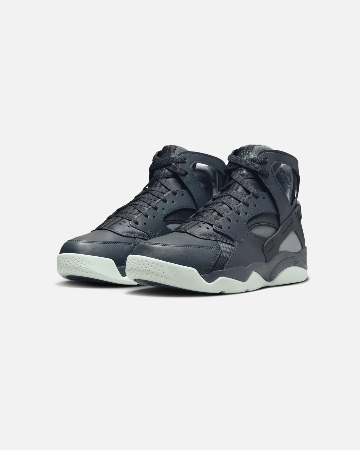 Cross Road Nike Air Flight Huarache Dark Smoke Grey/Black