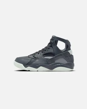 Nike Air Flight Huarache Dark Smoke Grey/Black Camera Look Pool Time