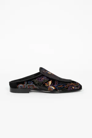 Velvet Mule Black/Papillon Embroidery Stride Easy