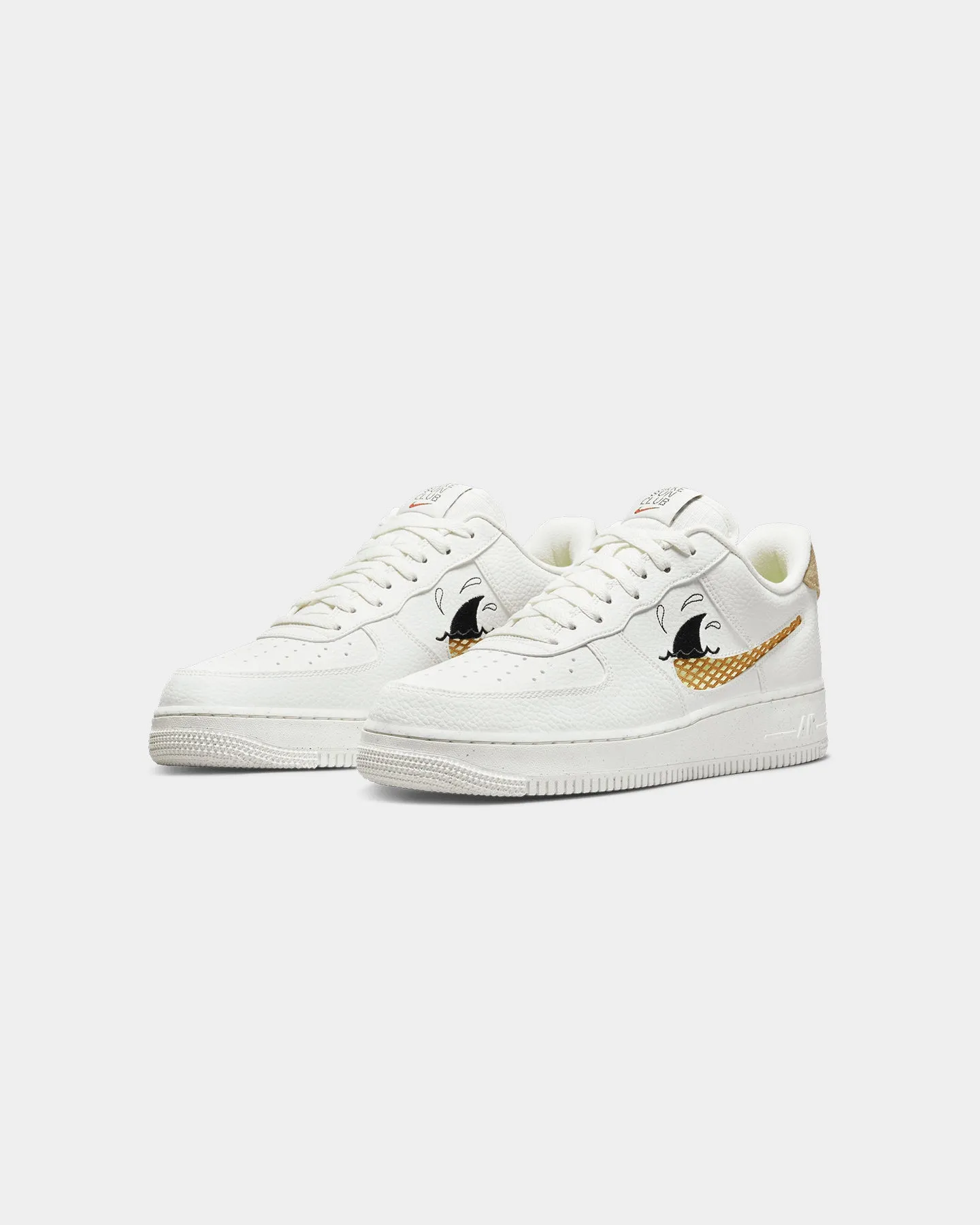 velcro Nike Air Force 1 '07 LV8 Next Nature Sail/Sanded Gold
