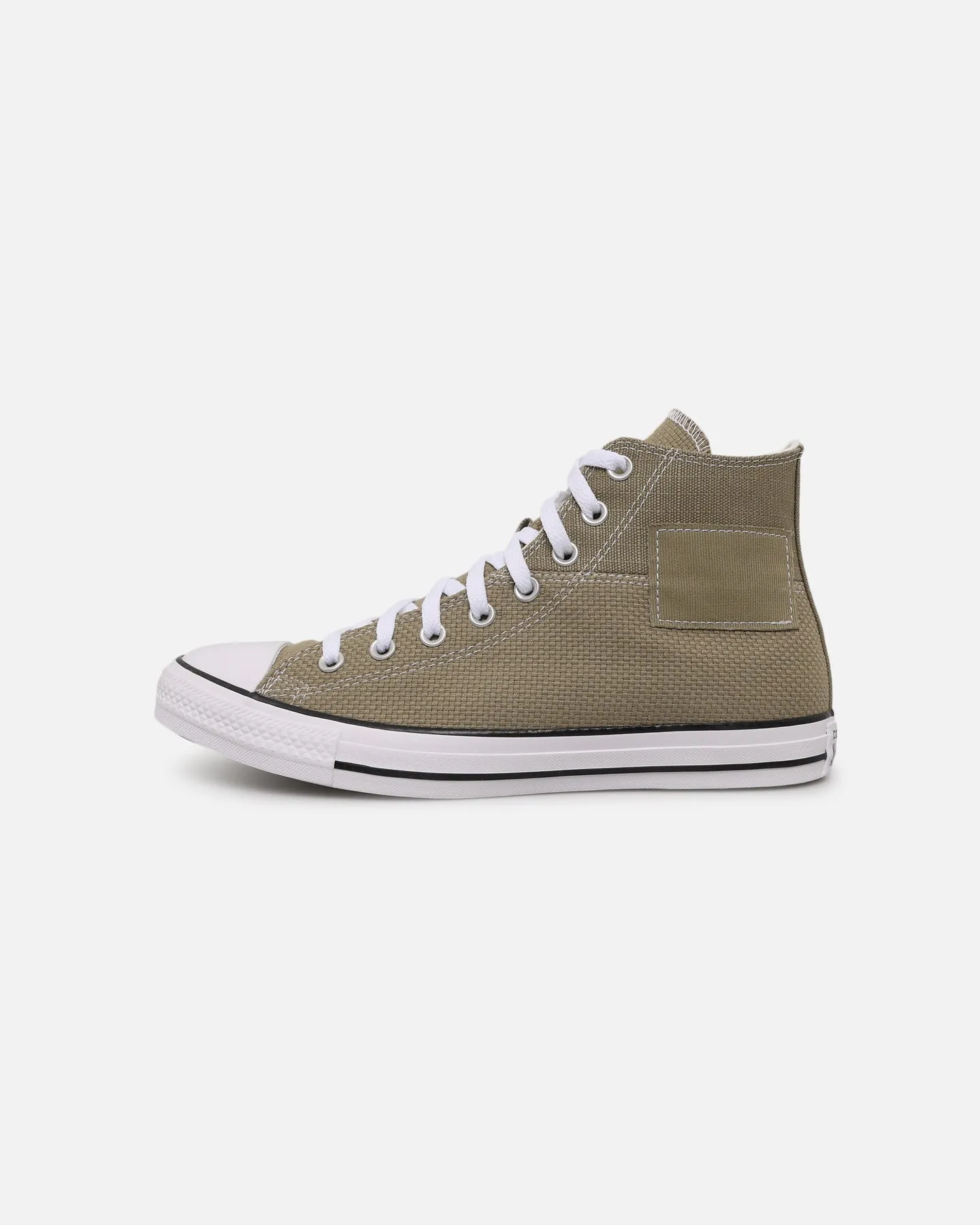 Converse Chuck Taylor All Star Canvas Moss Travel Outfit