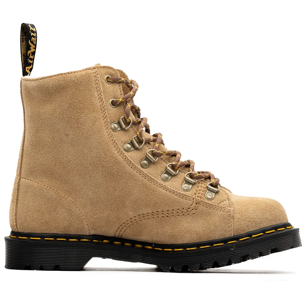 Dr. Martens Barton Suede Boots - Sand All-Weather Wear Long-Distance Walk