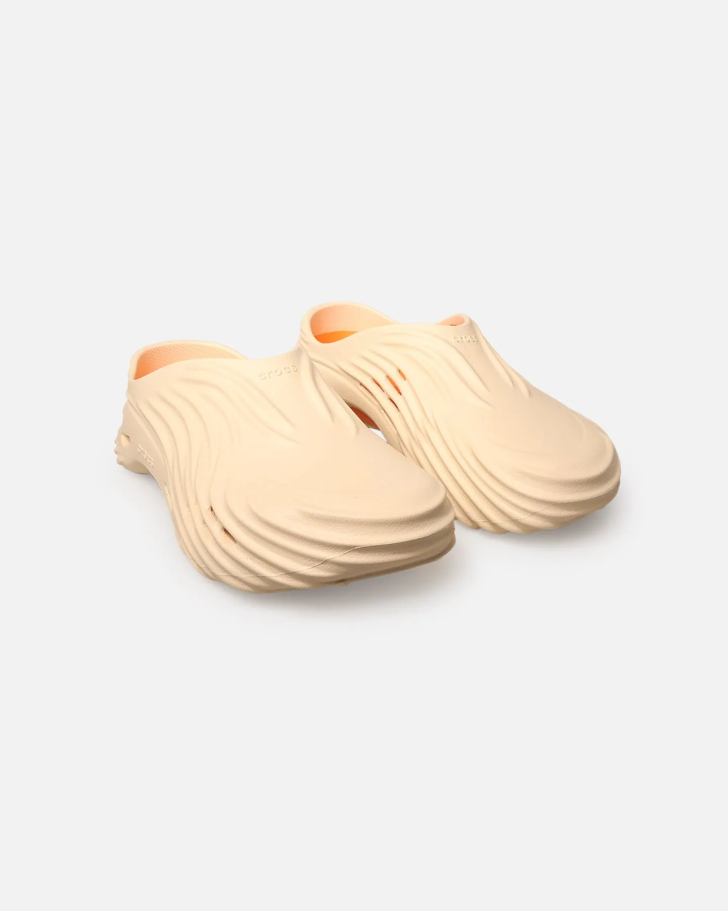 Easy Flow Stable Crocs Echo Wave Vanilla