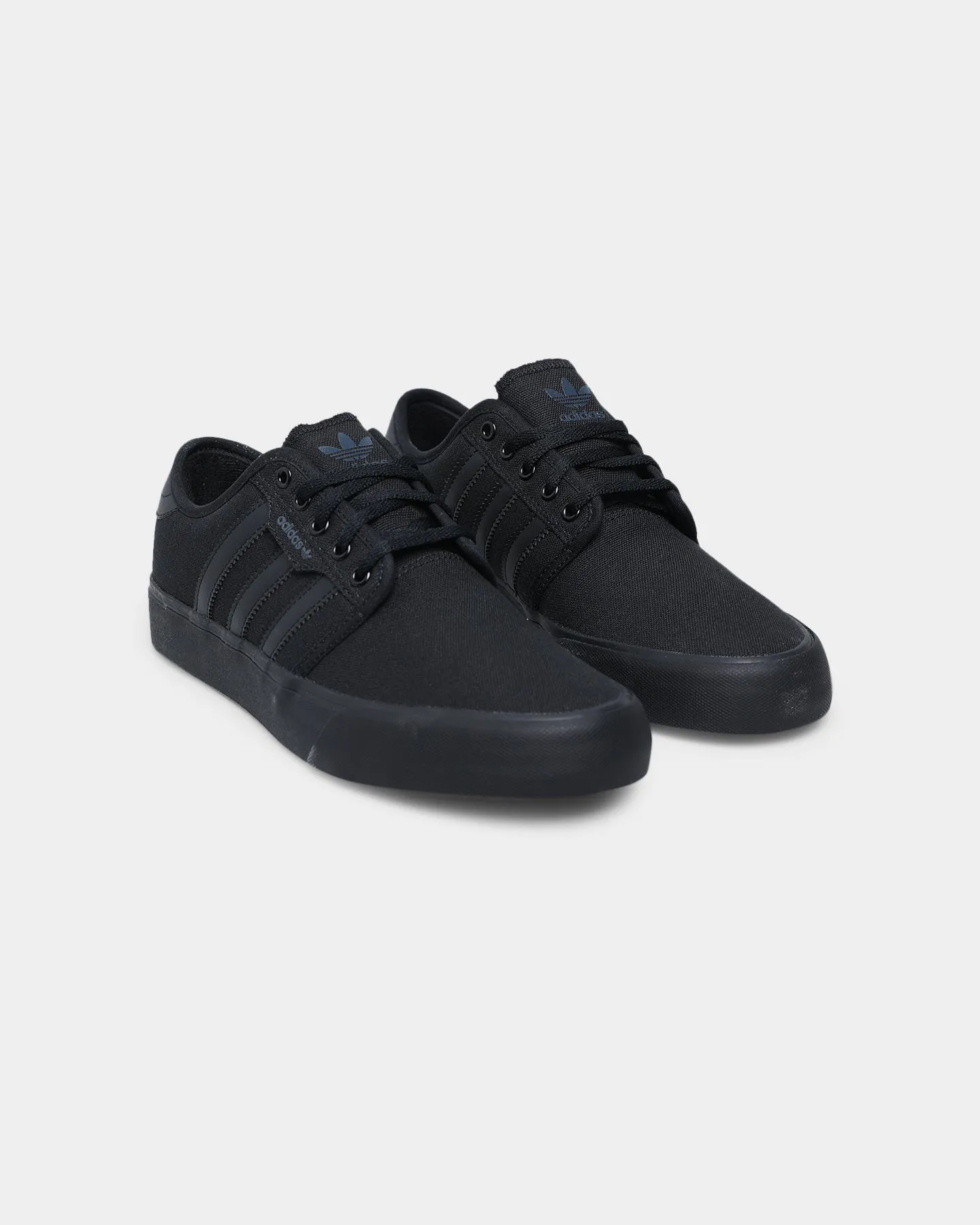 Multi Purpose Forest Path Adidas Seeley XT Core Black/Core Black/Core Black