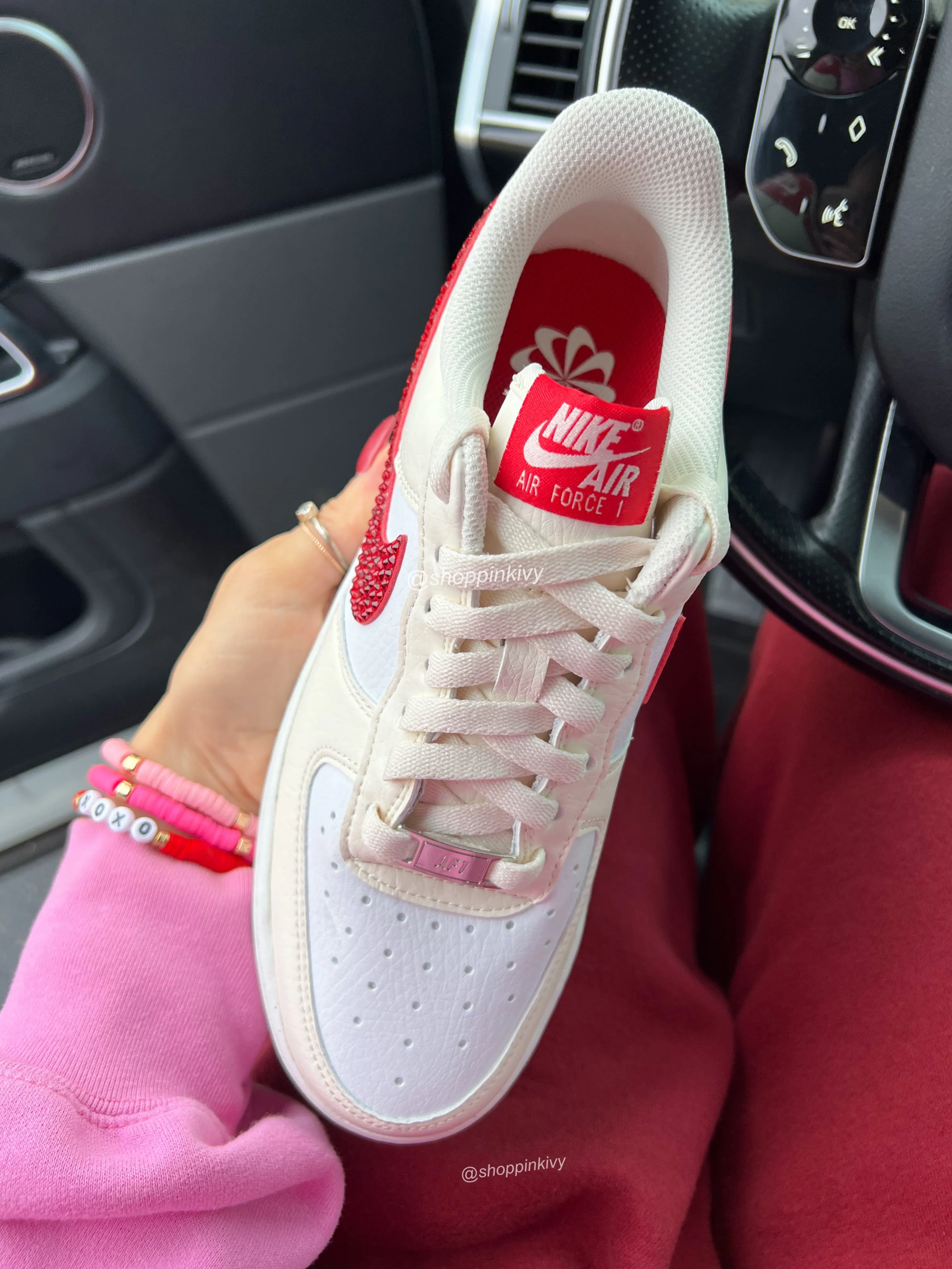 Comfy Outsole Light frame Cream Red Swarovski Women's Nike Air Force 1