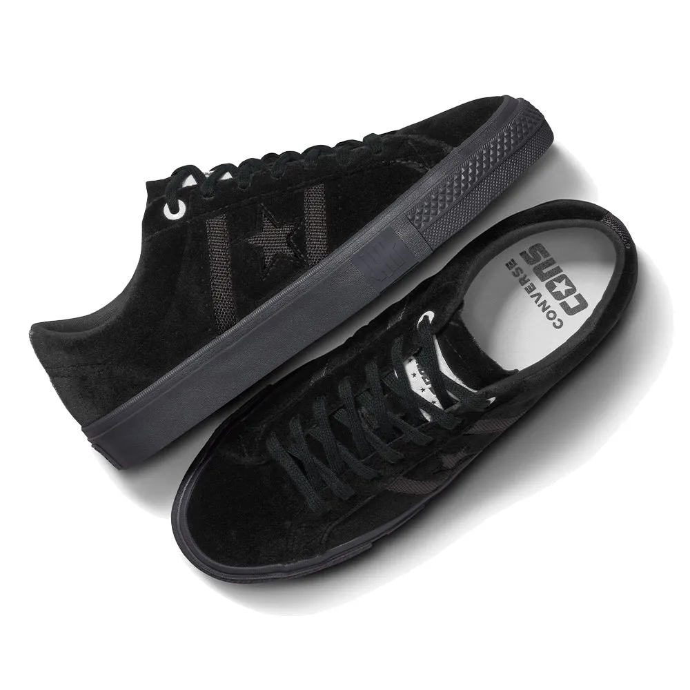 Converse - x UNDEFEATED One Star Academy Pro (Black) City Comfort