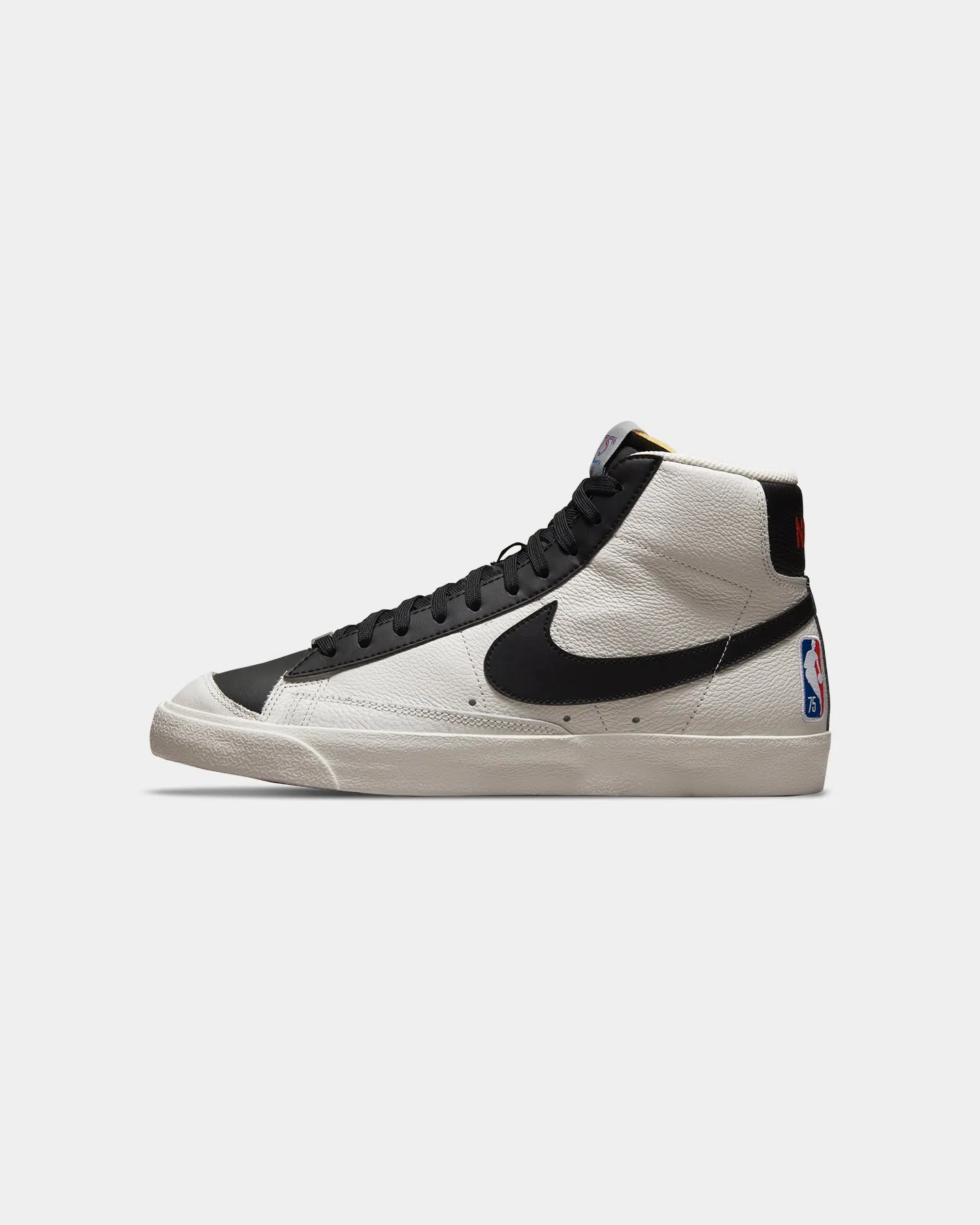 Team Match Hero Mode Nike Blazer Mid '77 EMB Sail/Black