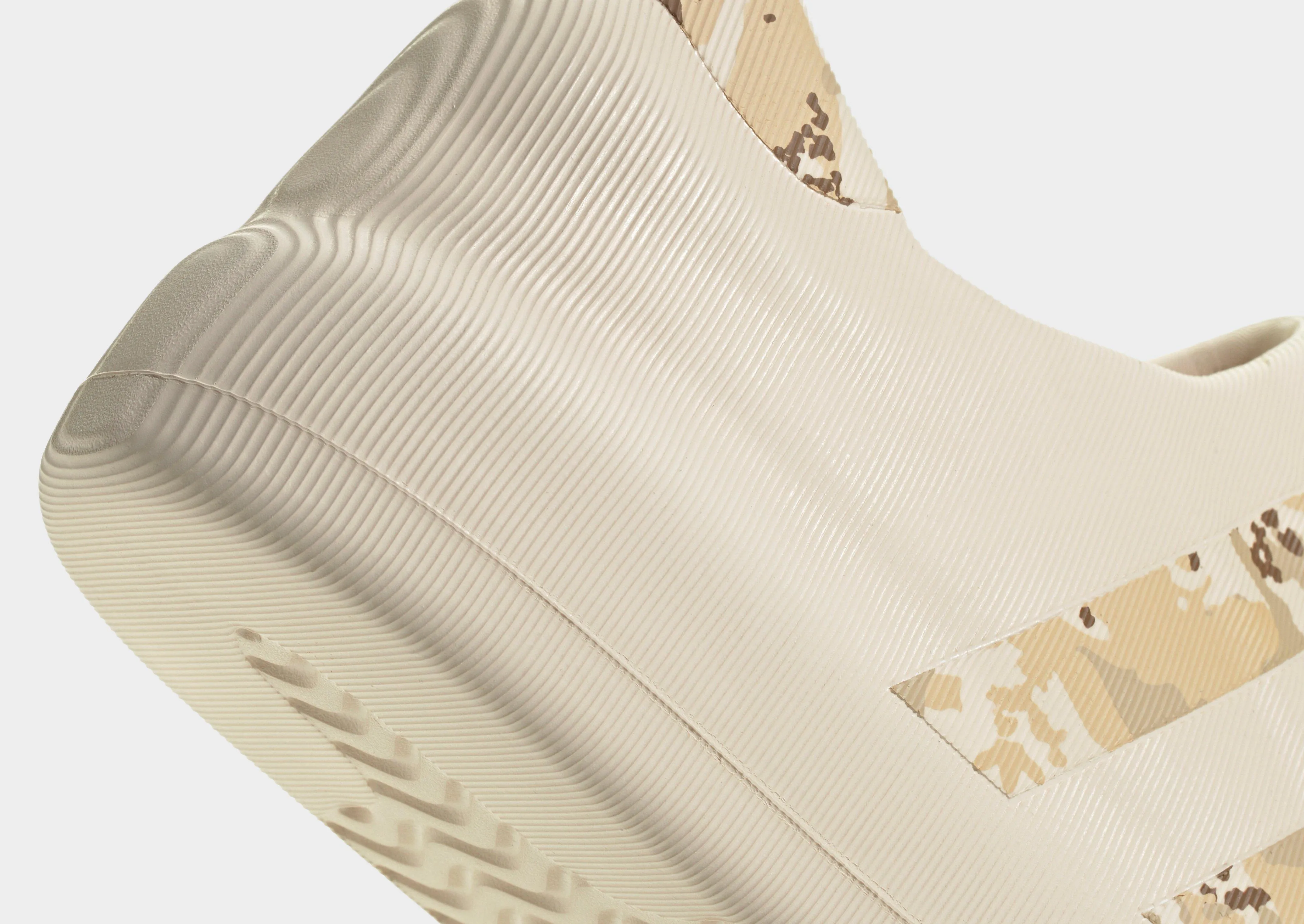 Modern Look Sun Path Adifom Superstar