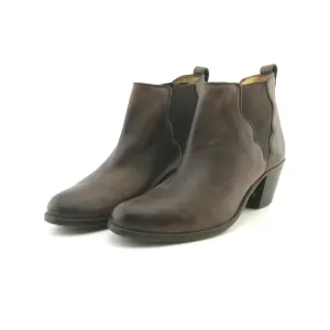 Classic Wardrobe Fall Layer FRYE .