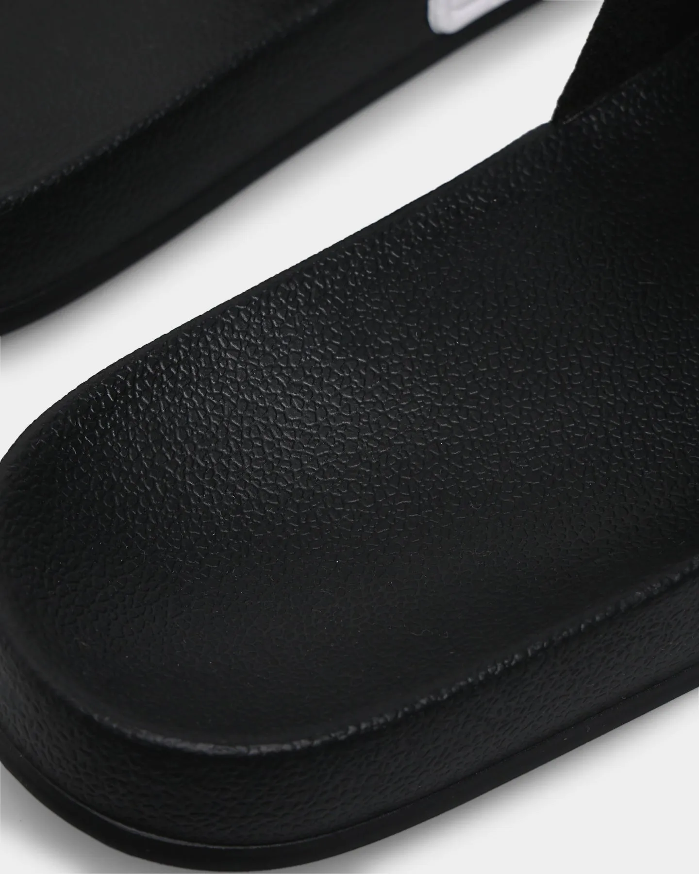 Dope Slides White/Black Commute Light Flexible Fit City Adventure