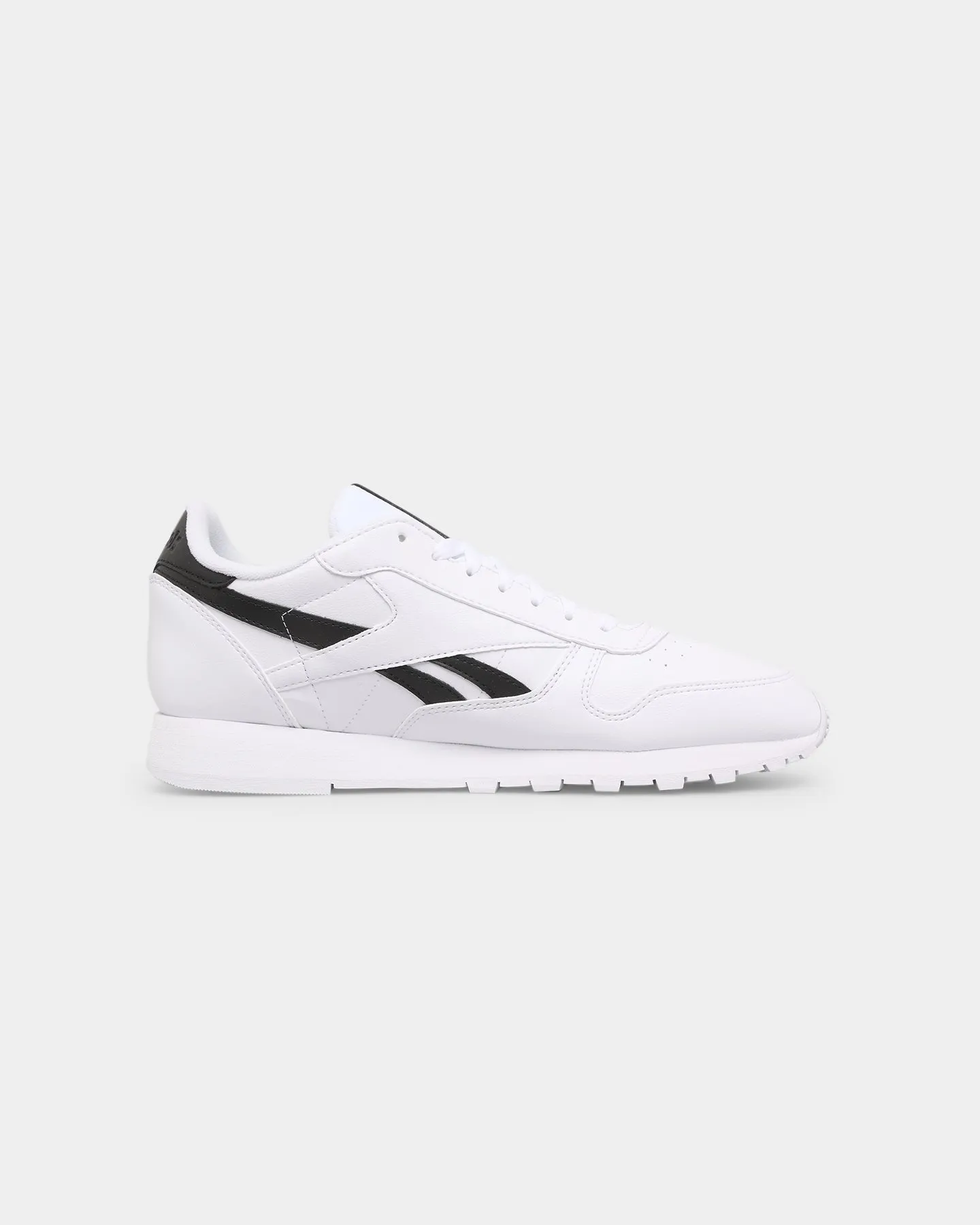 Mid Top Mesh Reebok Classic Vegan Leather Sneaker White/Classic Black