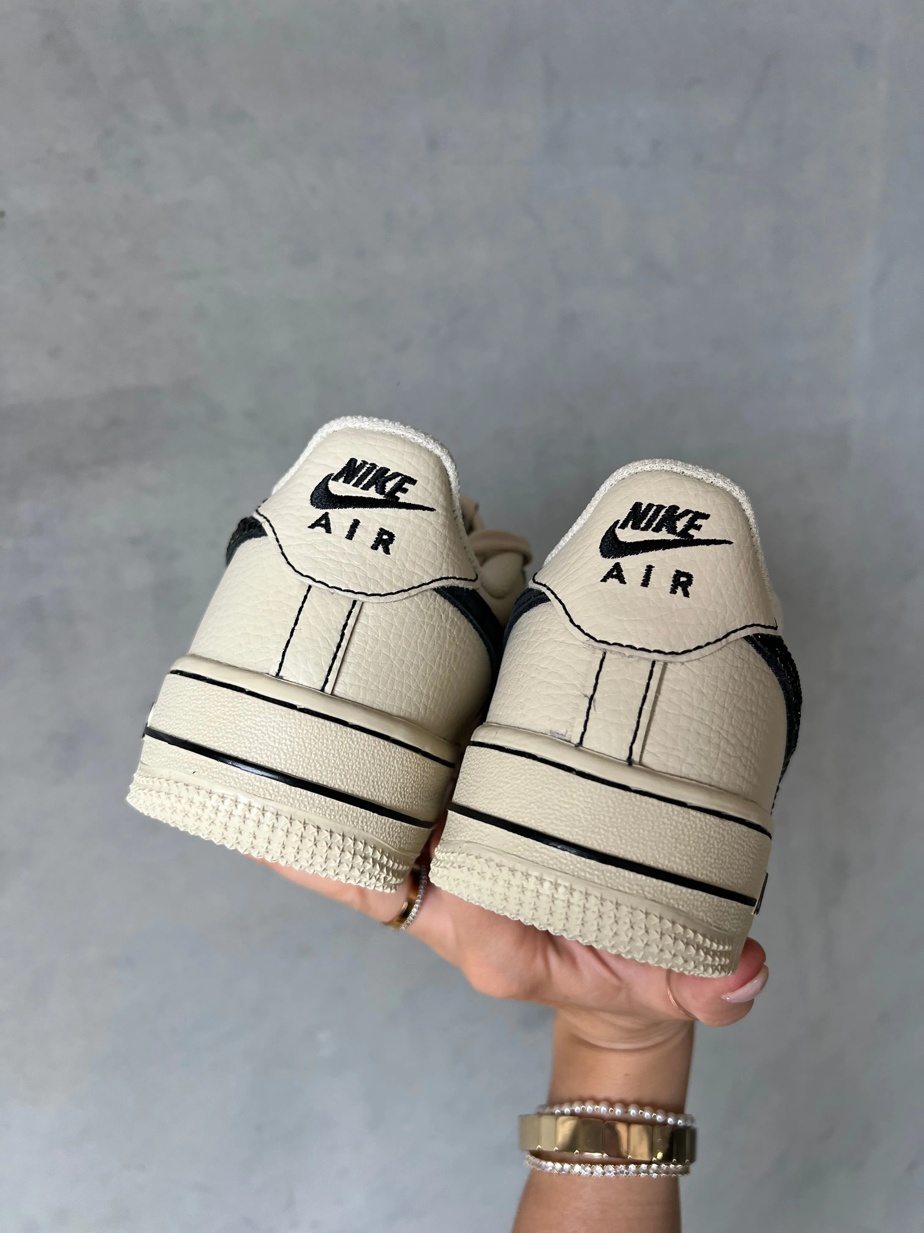 Airy Design Style Comfort VINTAGE Swarovski Women??s Air Force 1 Low Shoes