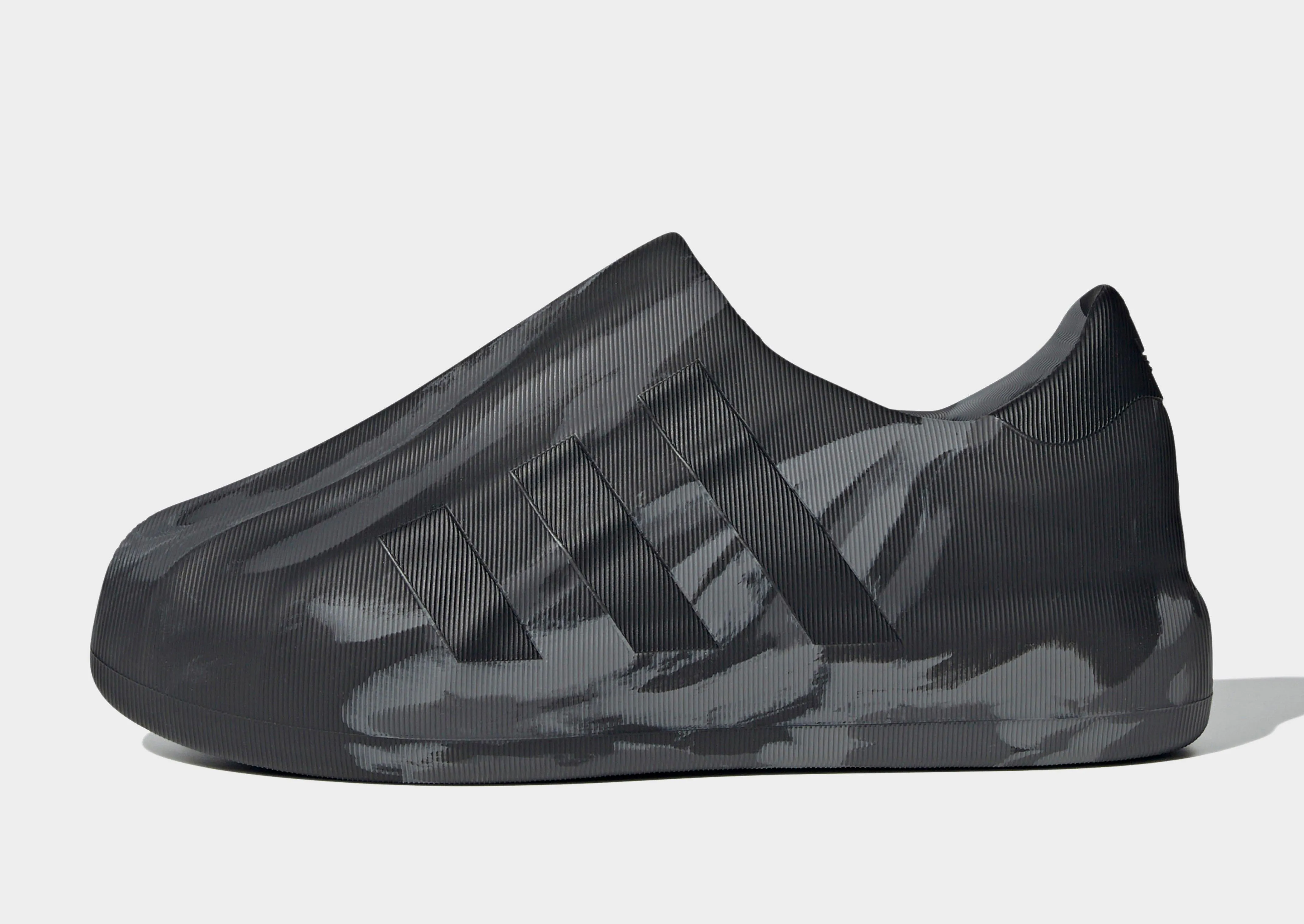 Adifom Superstar Natural Feel Embroidered design